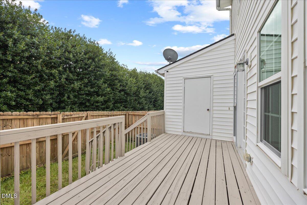 1932 Stroll Circle Property Photo 23