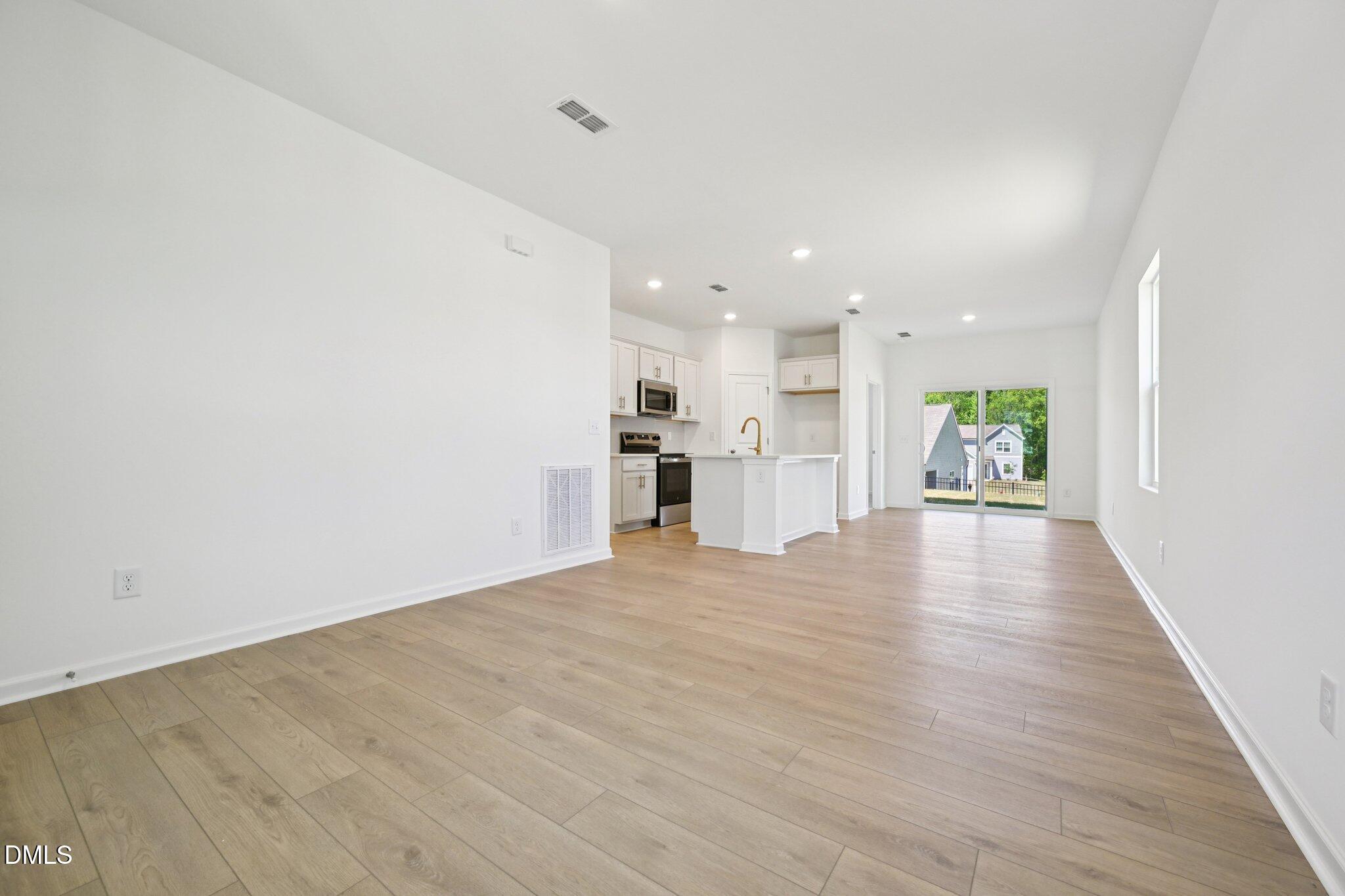 6664 Chillingham Drive Property Photo 3