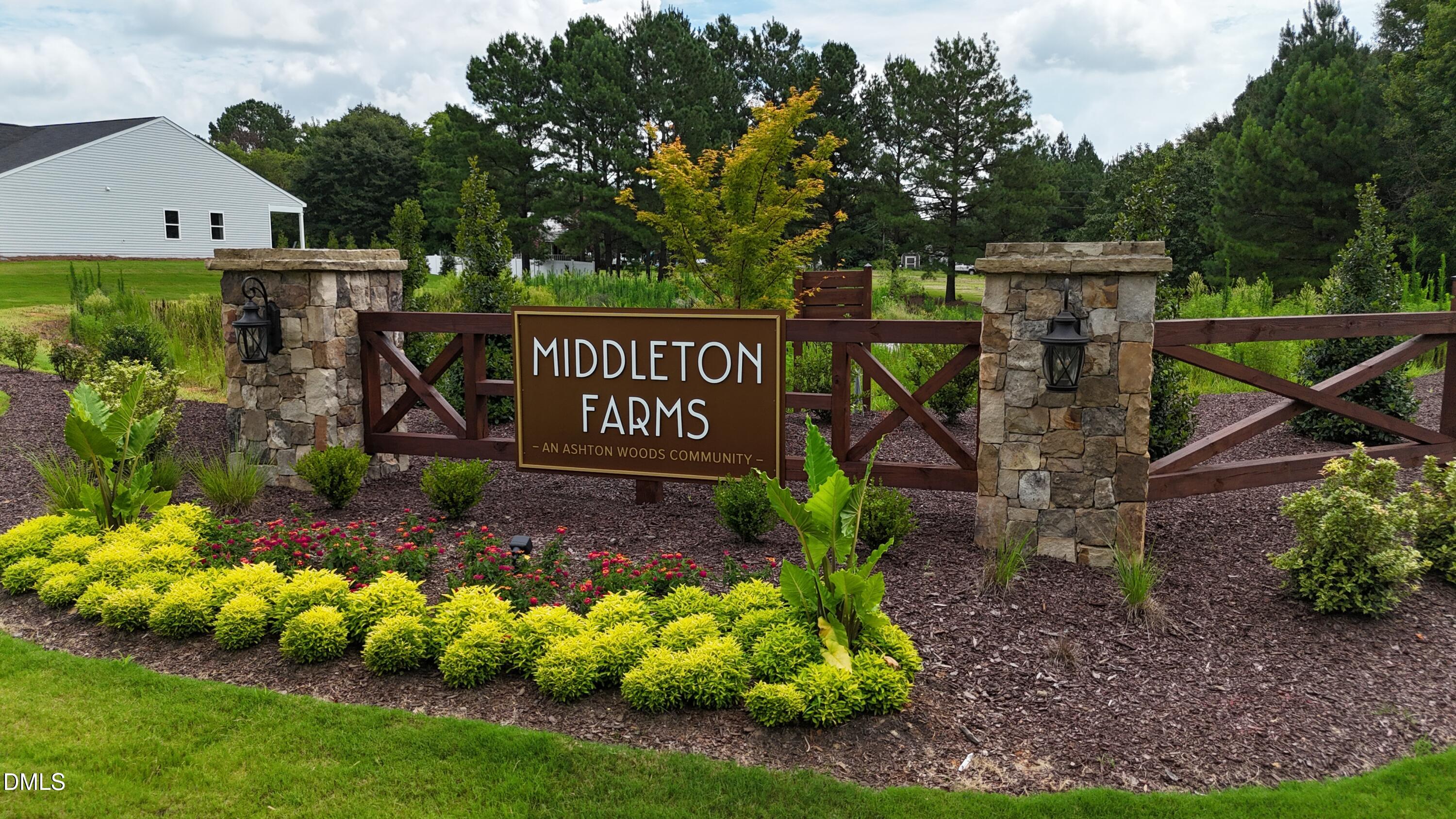 6664 Chillingham Drive Property Photo 29