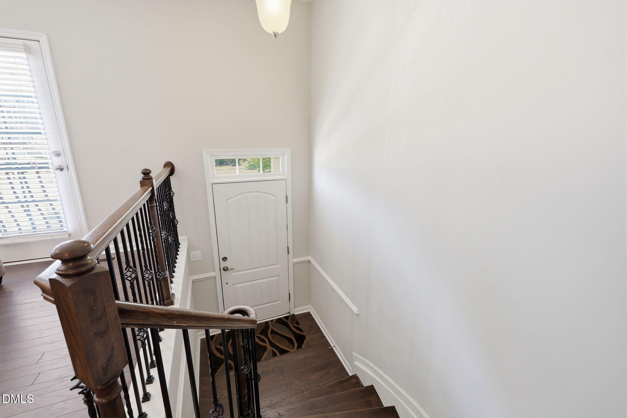 2104 Peakside Drive Property Photo 5