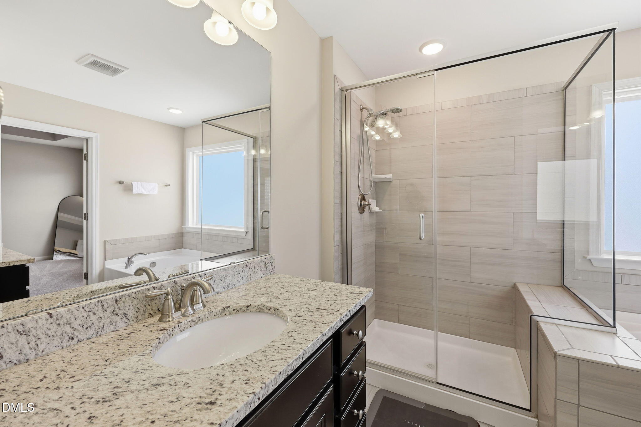 2104 Peakside Drive Property Photo 23