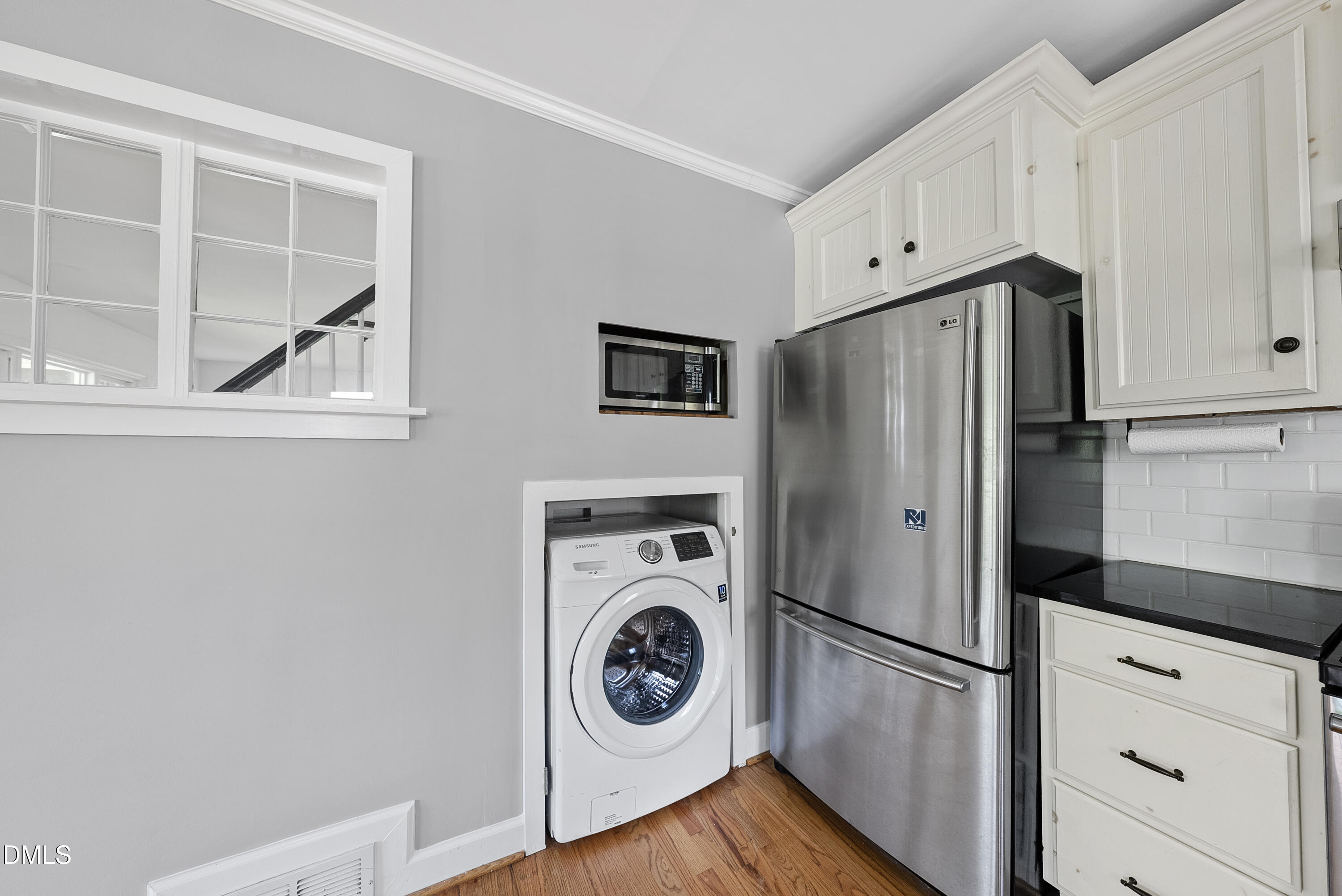2924 Oberlin Road Property Photo 18