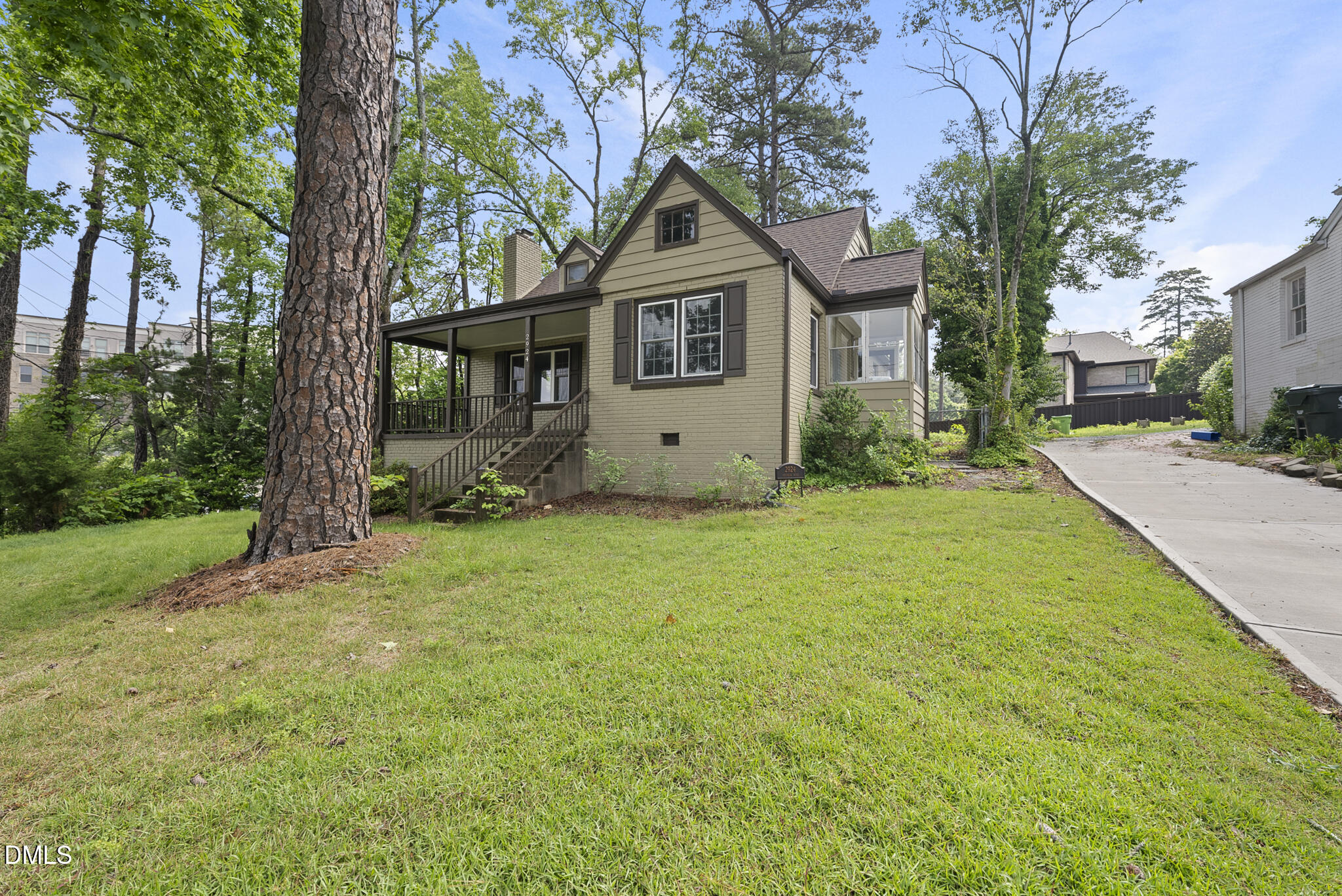 2924 Oberlin Road Property Photo 26
