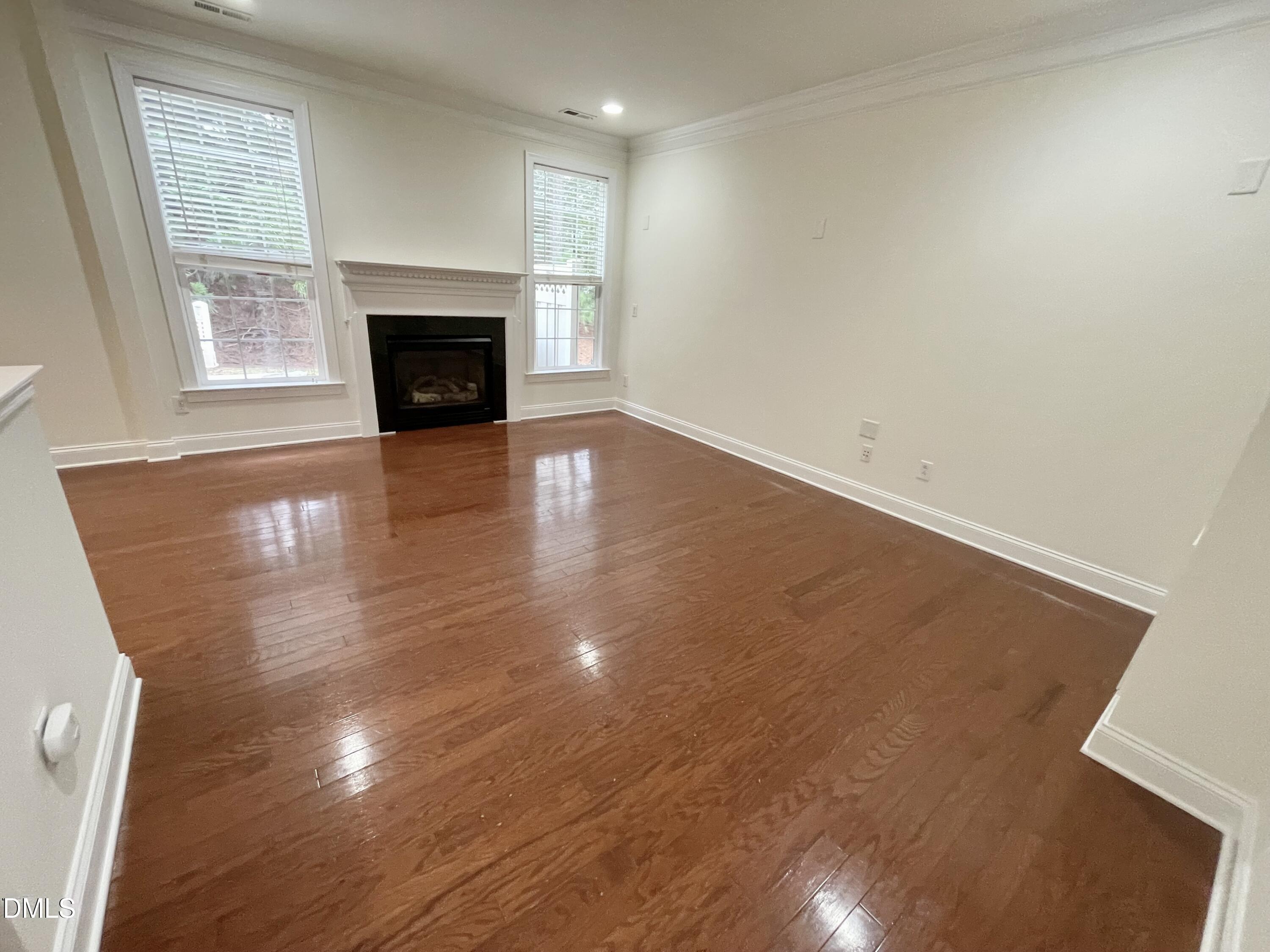 9519 Dellbrook Court Property Photo 8