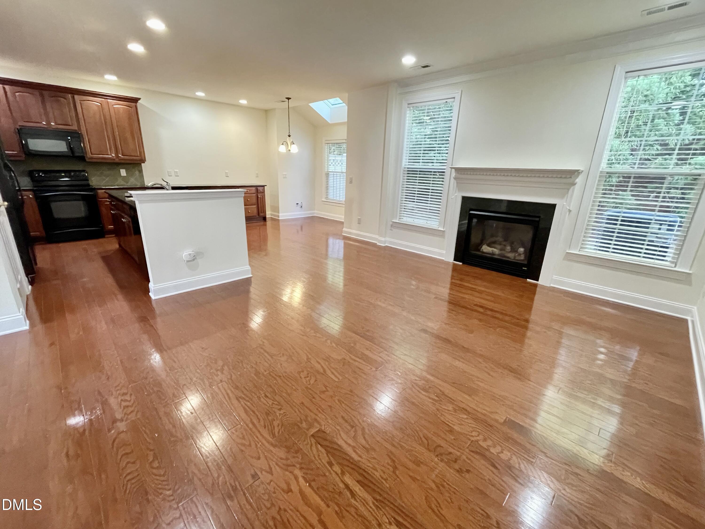 9519 Dellbrook Court Property Photo 11