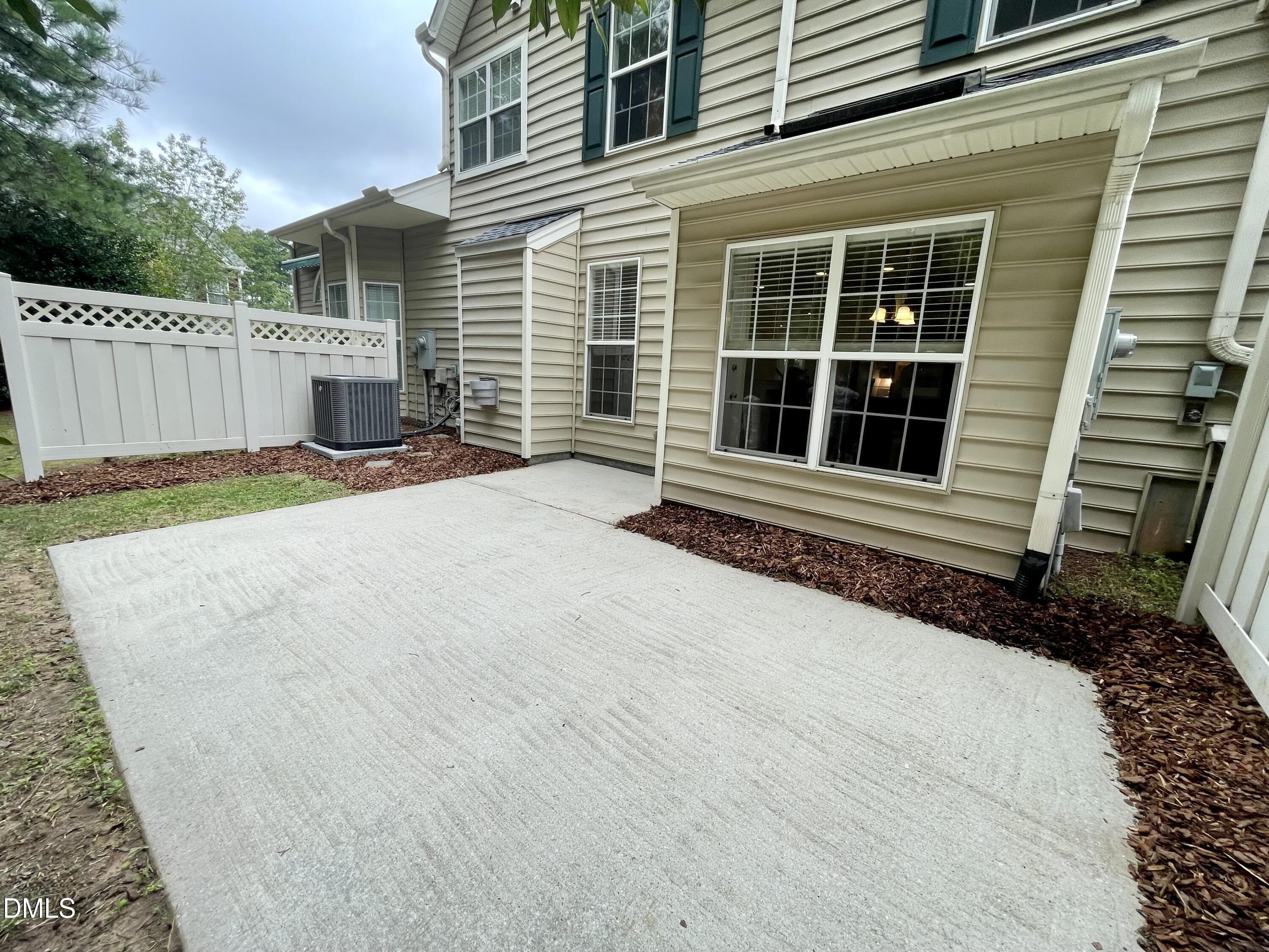 9519 Dellbrook Court Property Photo 36