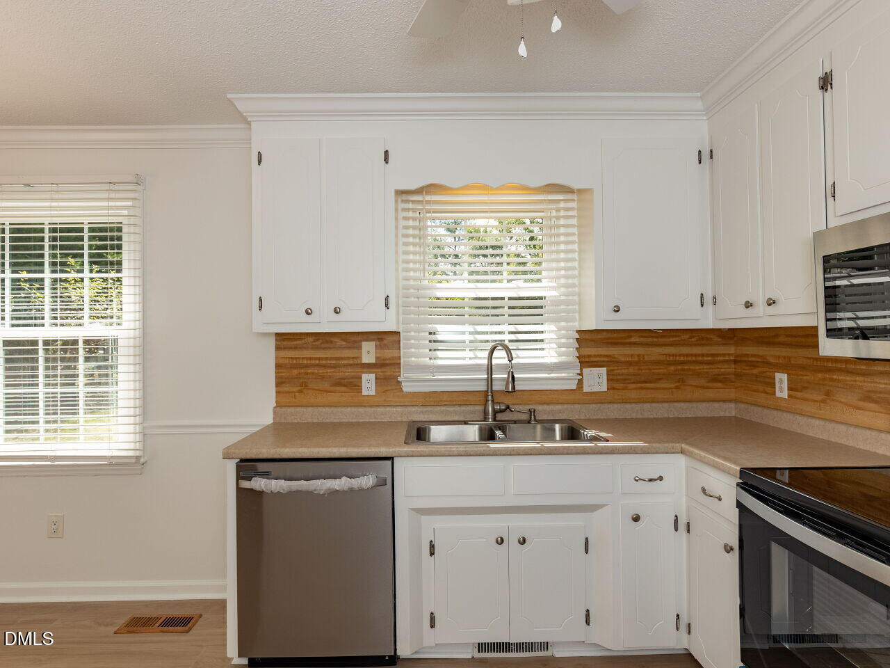 2612 Brad Court Property Photo 12
