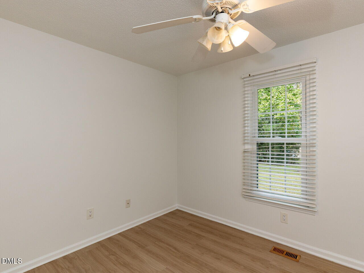 2612 Brad Court Property Photo 14