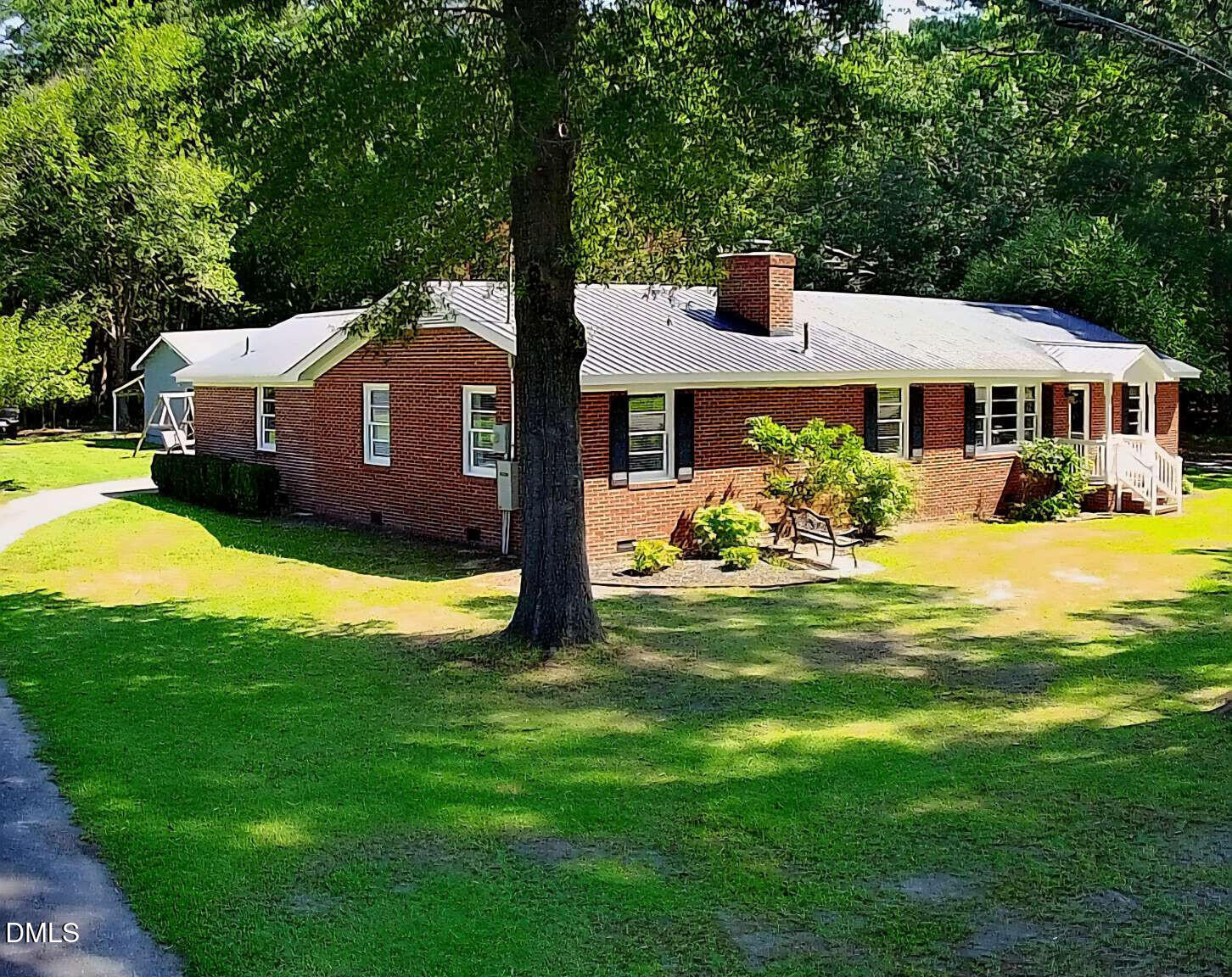 121 Old Moore Road Property Photo 1