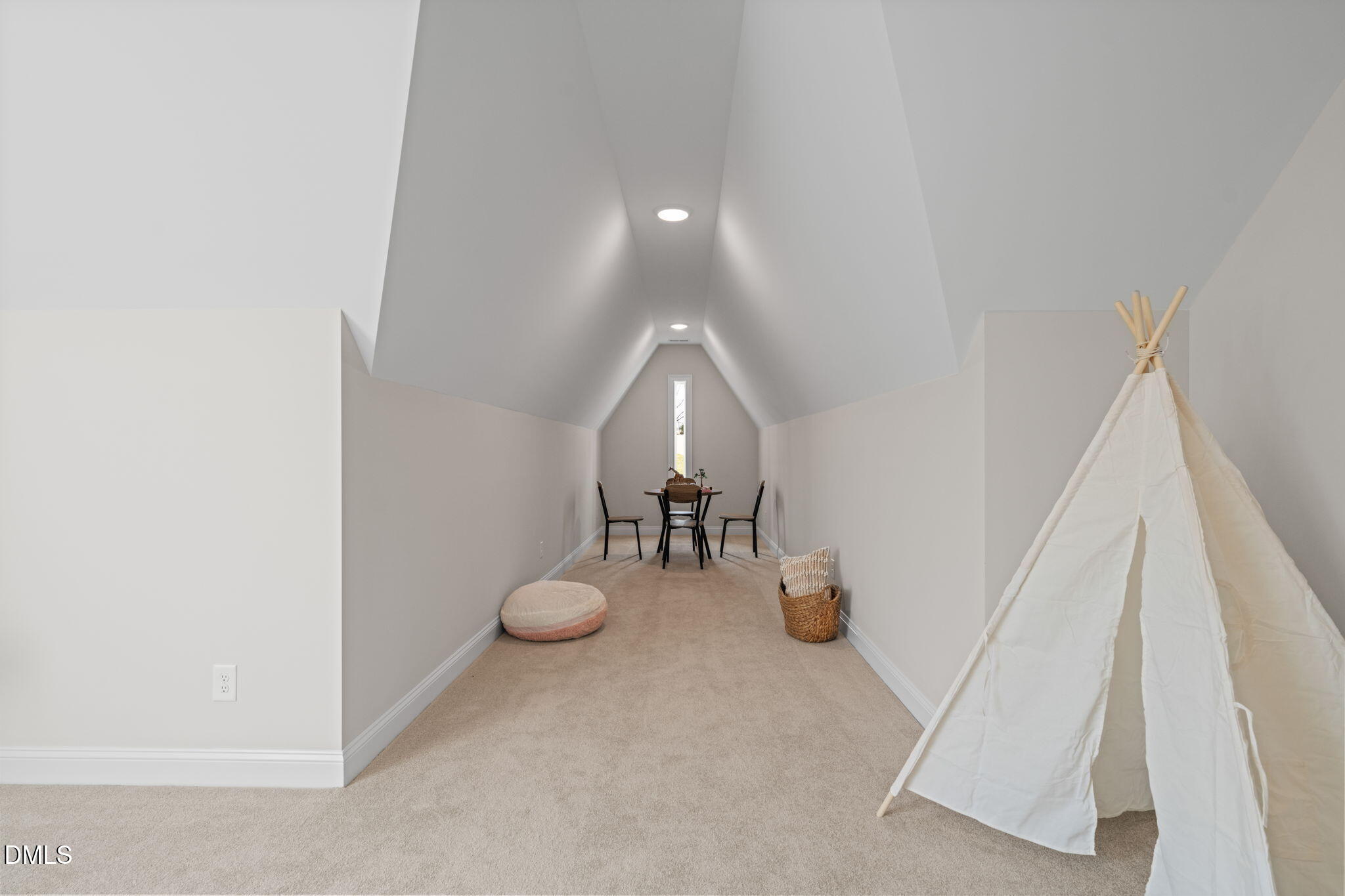 9004 Meadow Pointe Court Property Photo 63