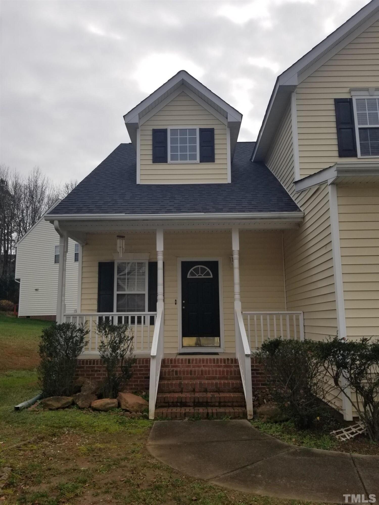 2817 Rainford Court Property Photo 2