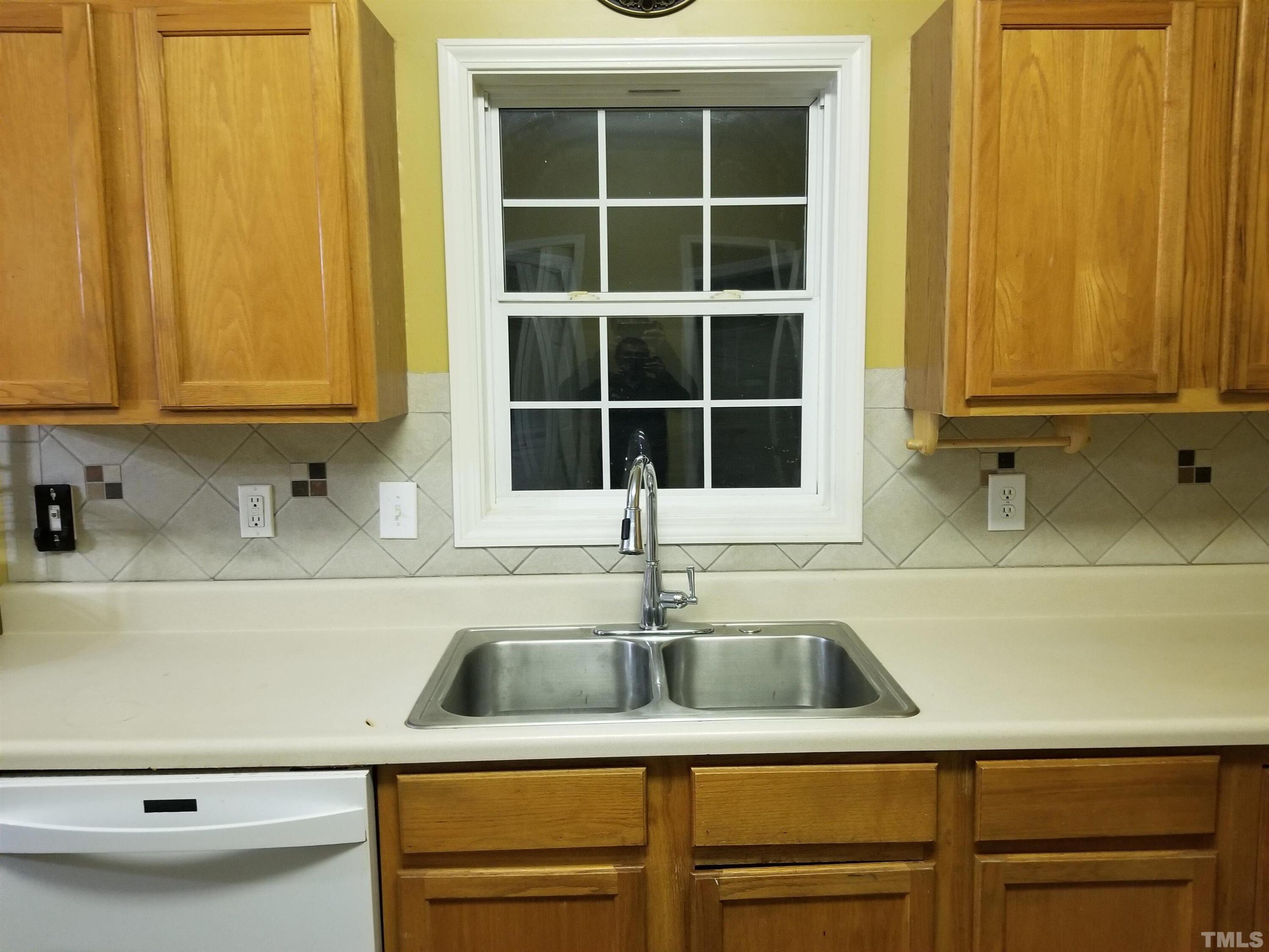 2817 Rainford Court Property Photo 9