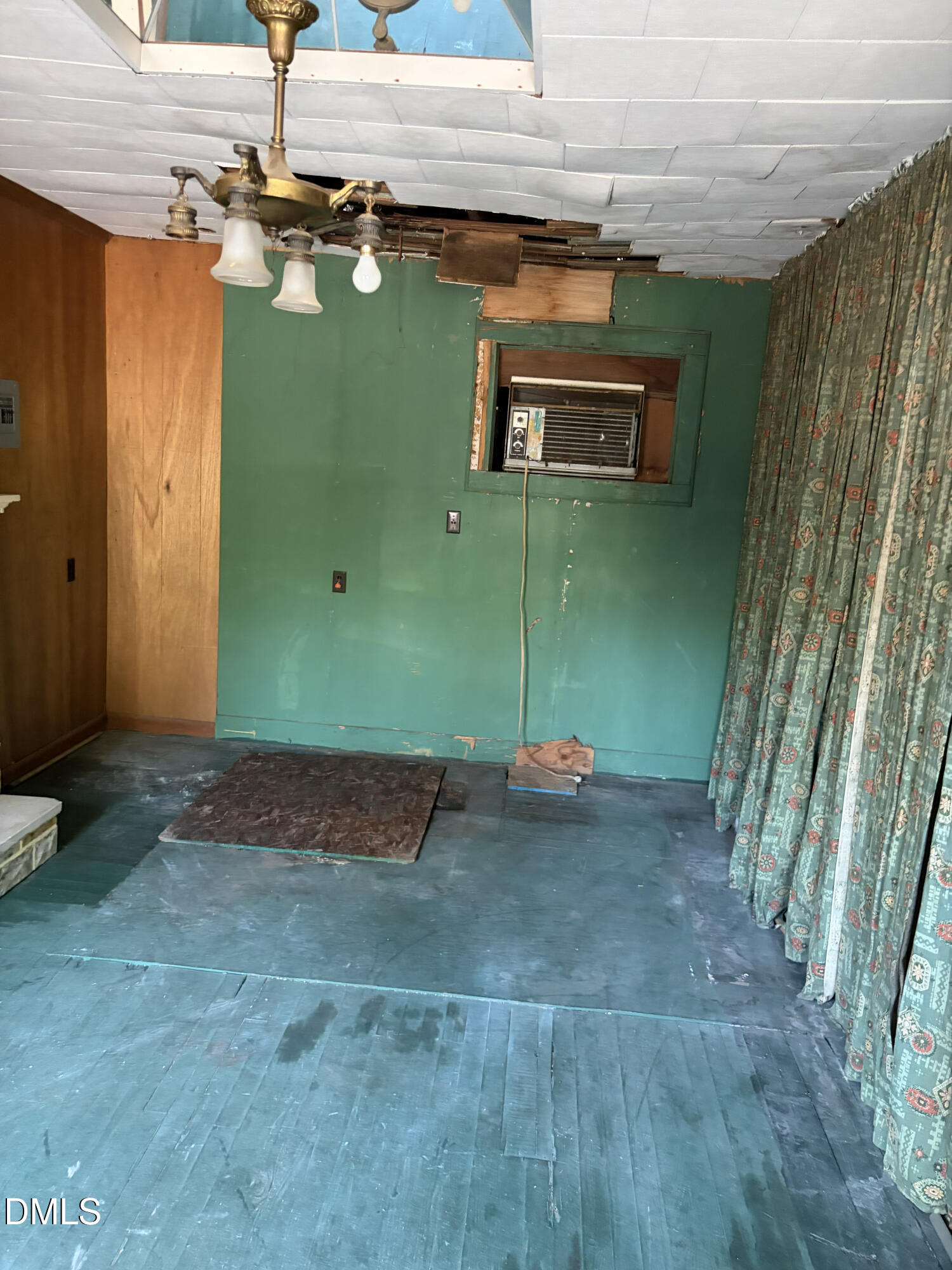 1202 E Cumberland Street Property Photo 99