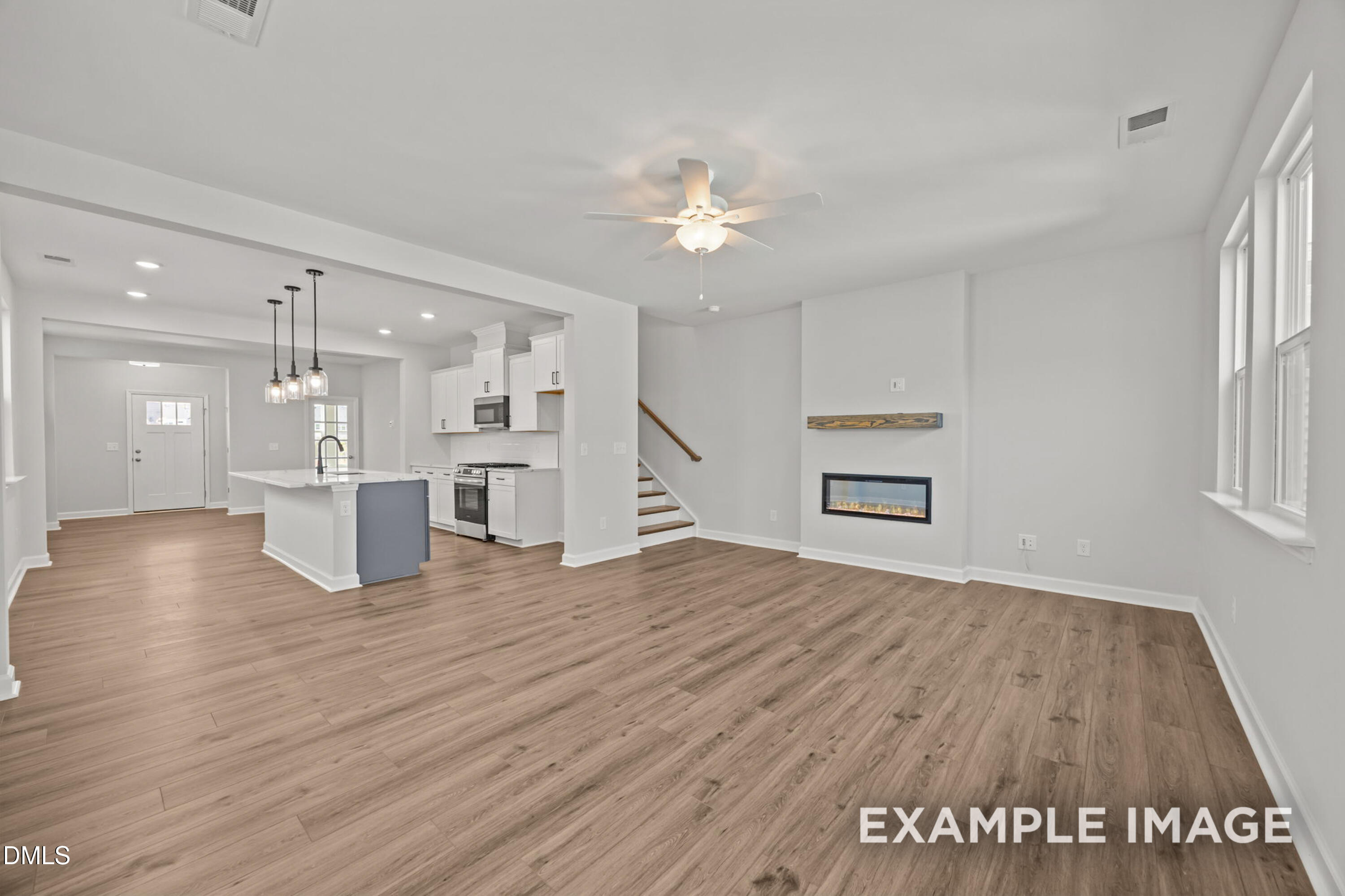 1010 Old Knight Road Property Photo 3