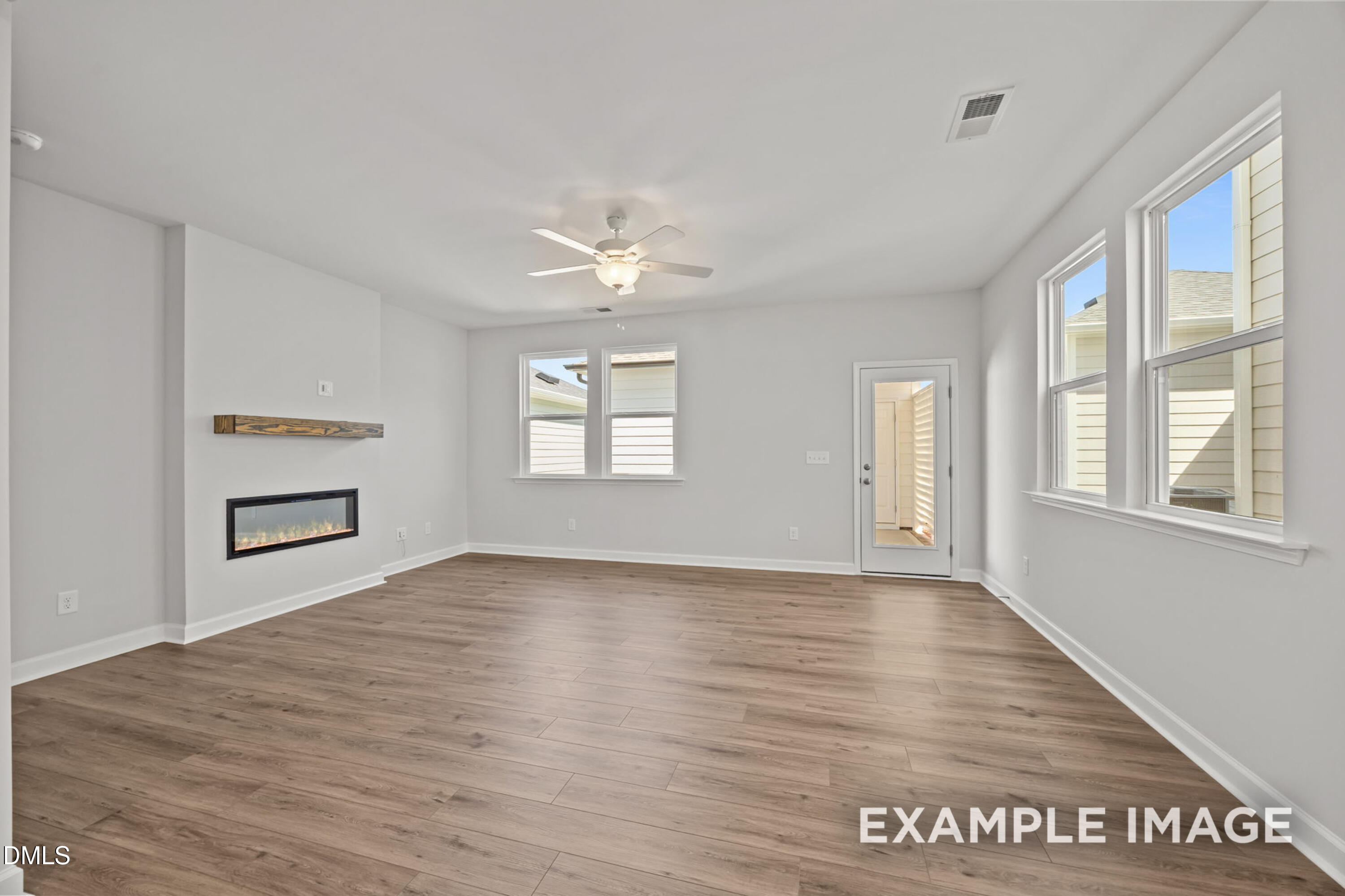 1010 Old Knight Road Property Photo 4