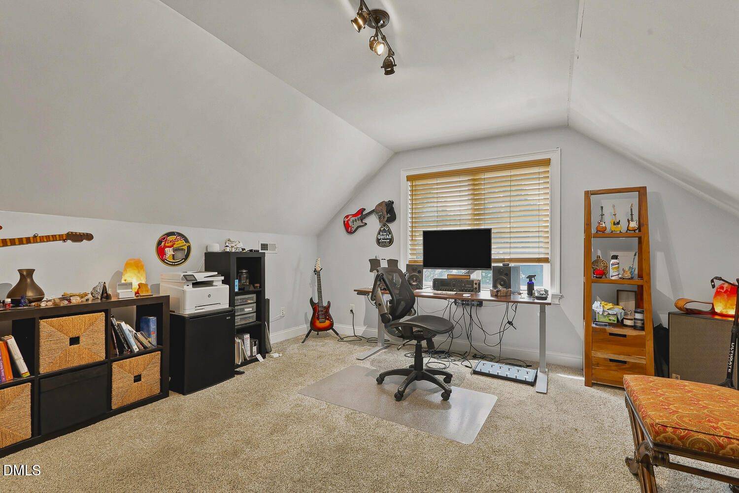 240 Norwalk Street Property Photo 22