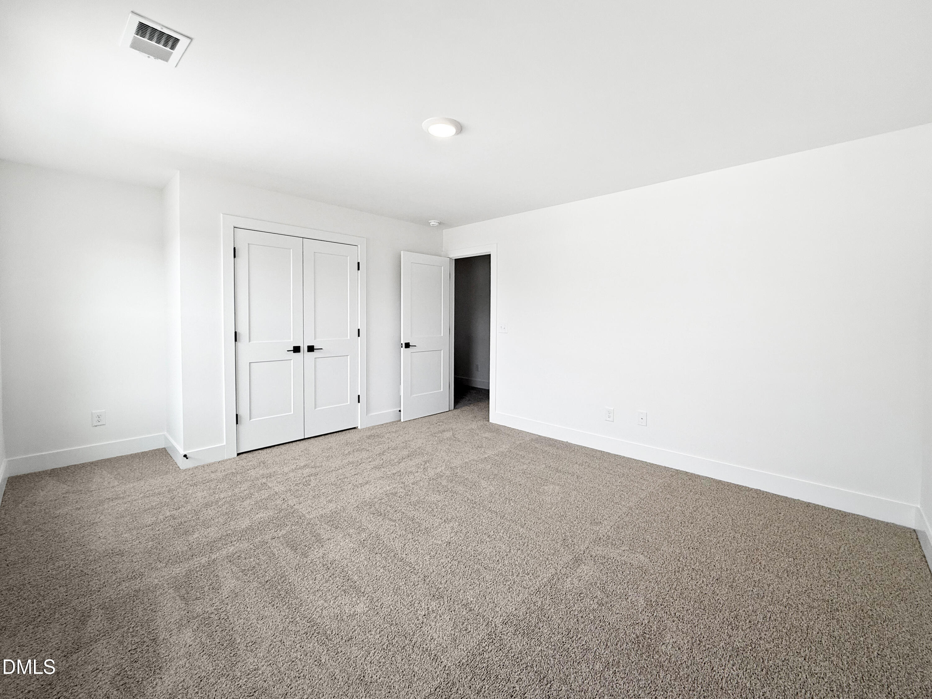 207 Hidden Pines Drive Property Photo 22