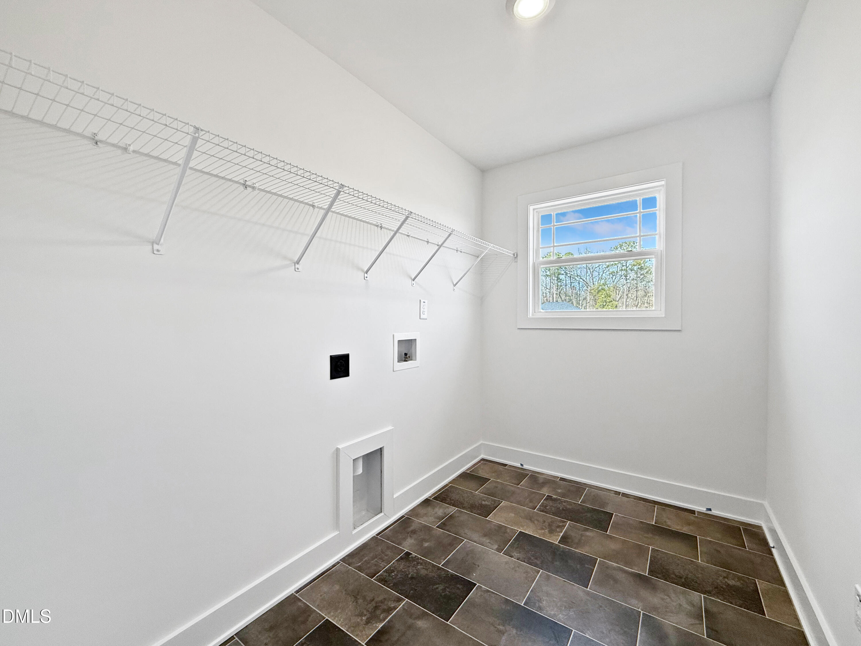 207 Hidden Pines Drive Property Photo 25