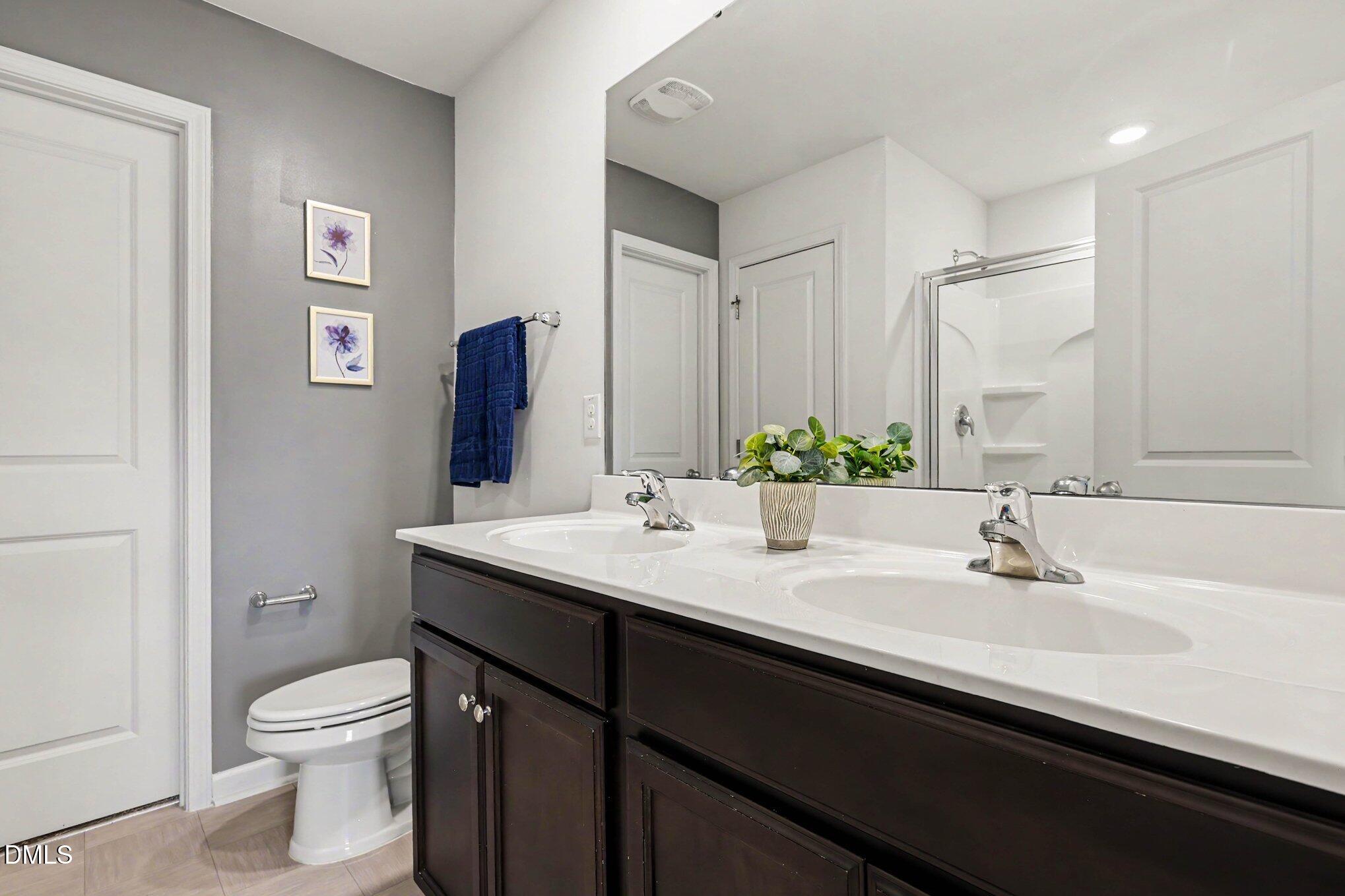480 N Great White Way Property Photo 31
