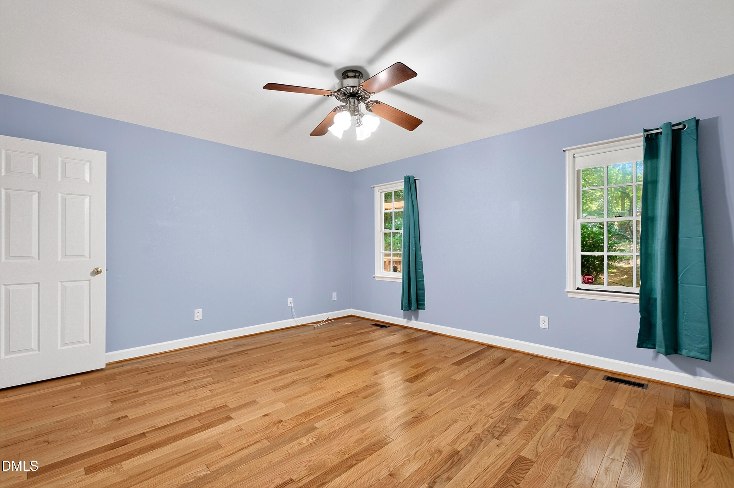 2120 Longwood Drive Property Photo 17