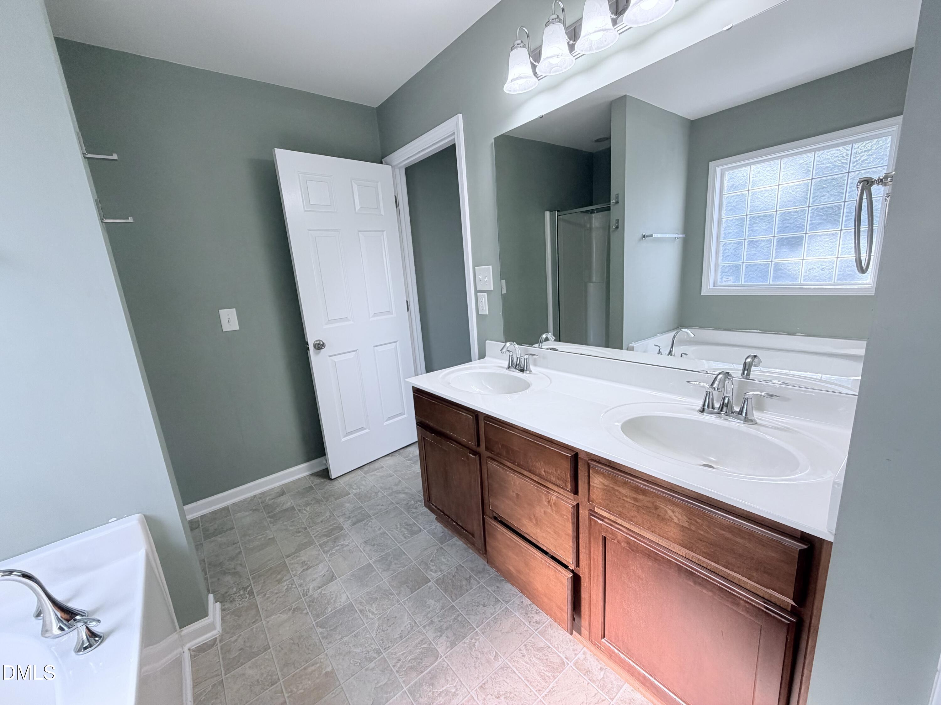 536 Gooseberry Drive Property Photo 11