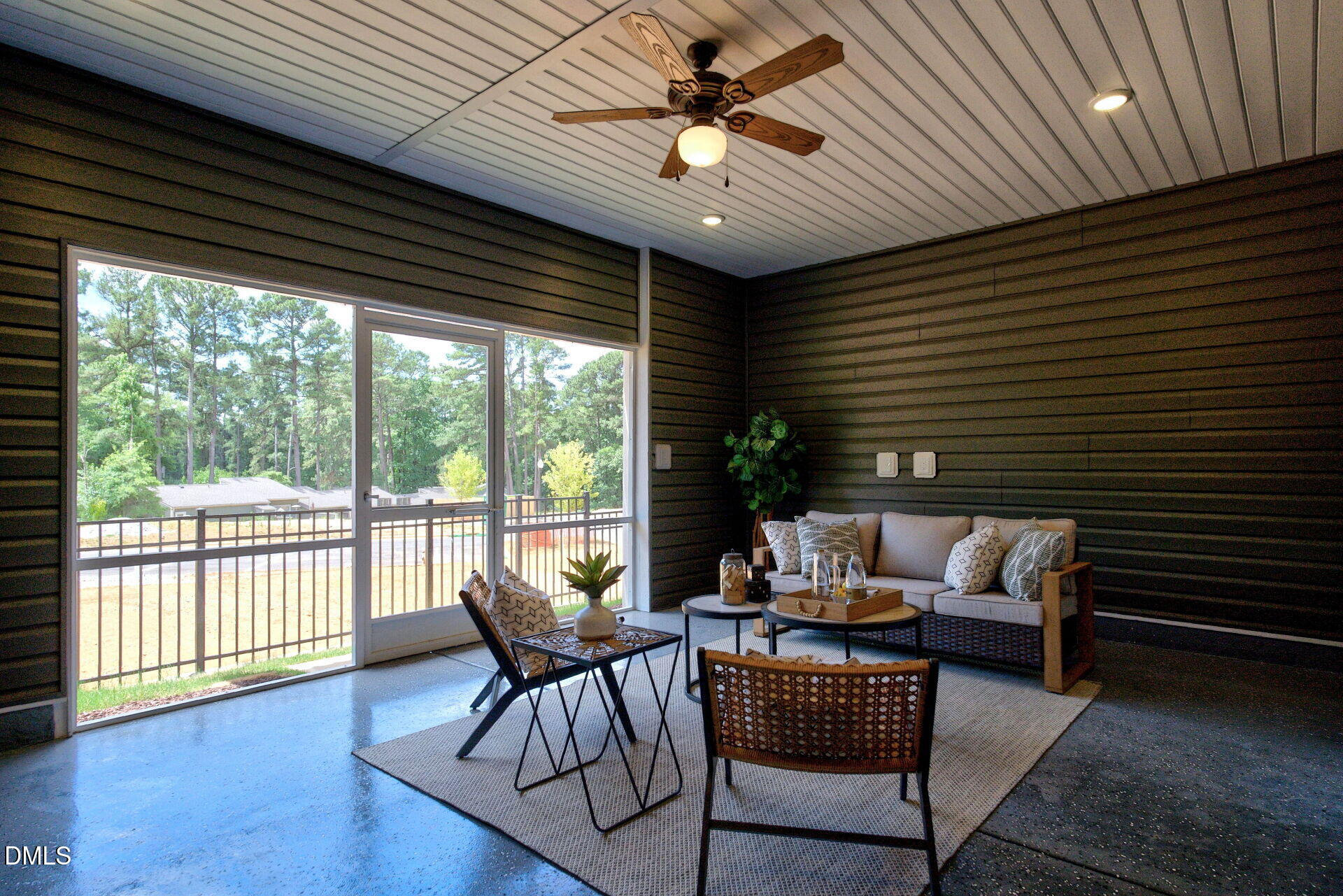 704 Orchard Vista Circle Property Photo 3