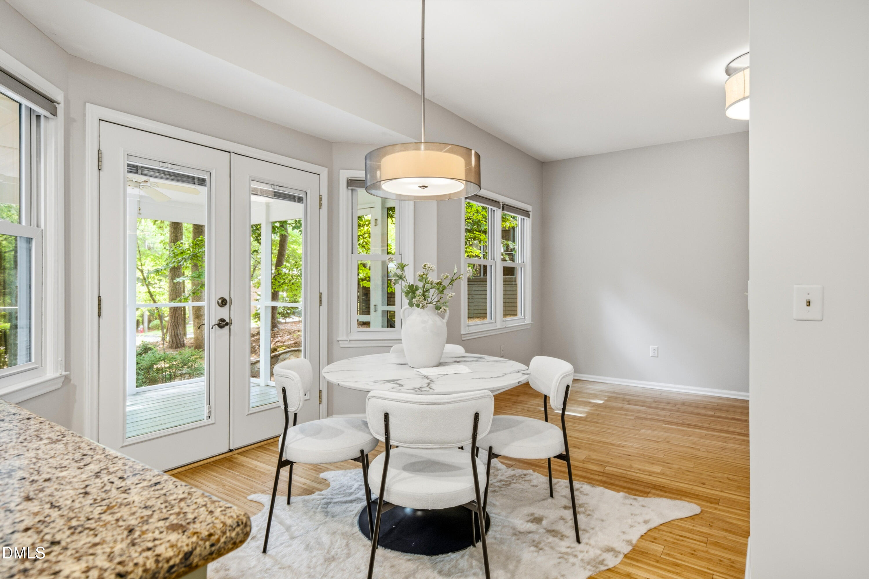 104 Tiercel Court Property Photo 17
