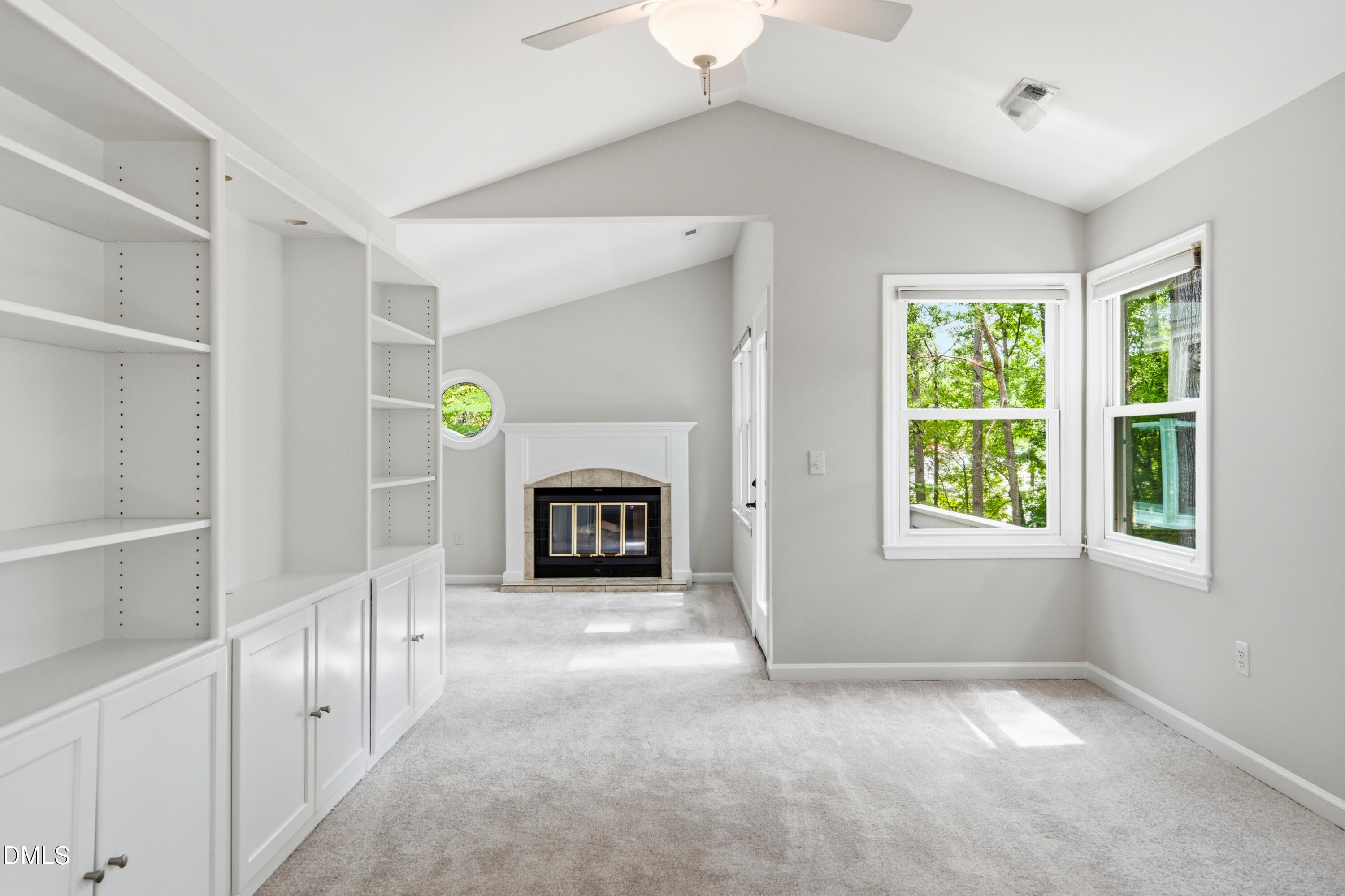 104 Tiercel Court Property Photo 28