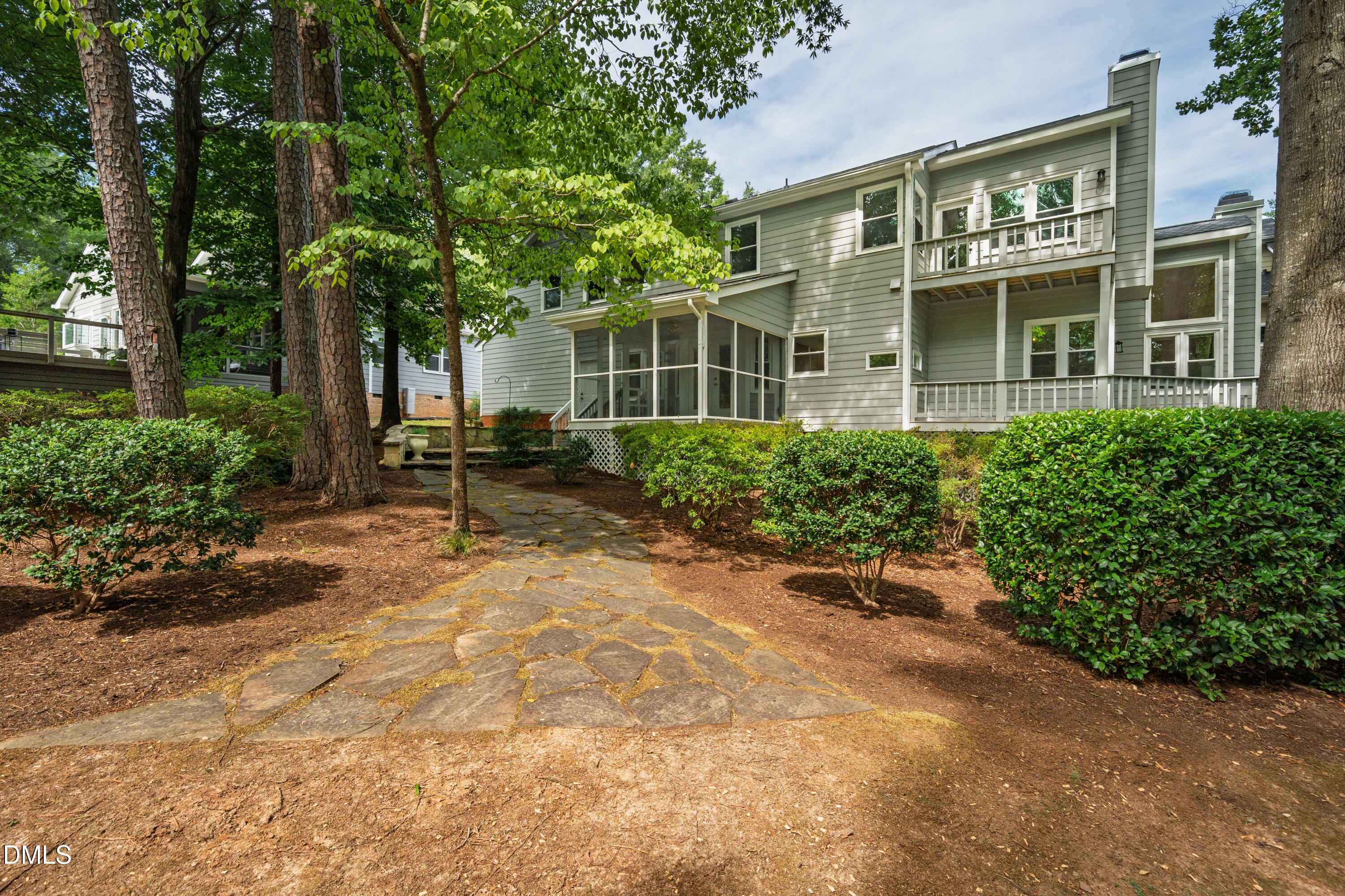104 Tiercel Court Property Photo 47