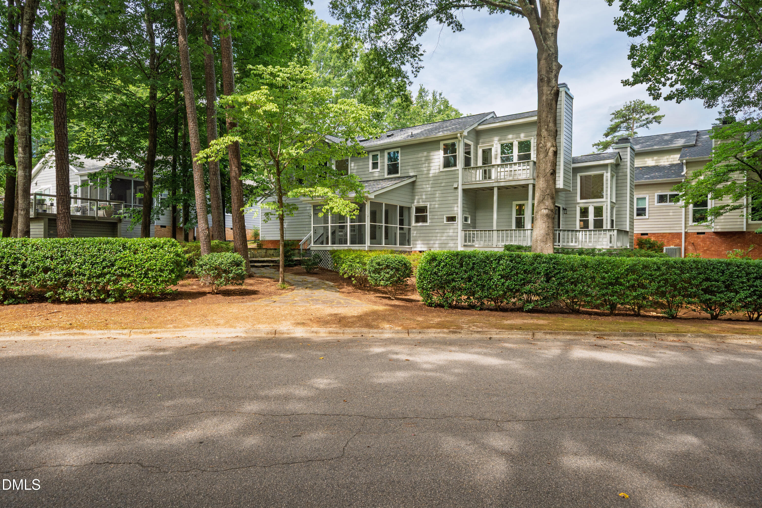 104 Tiercel Court Property Photo 48