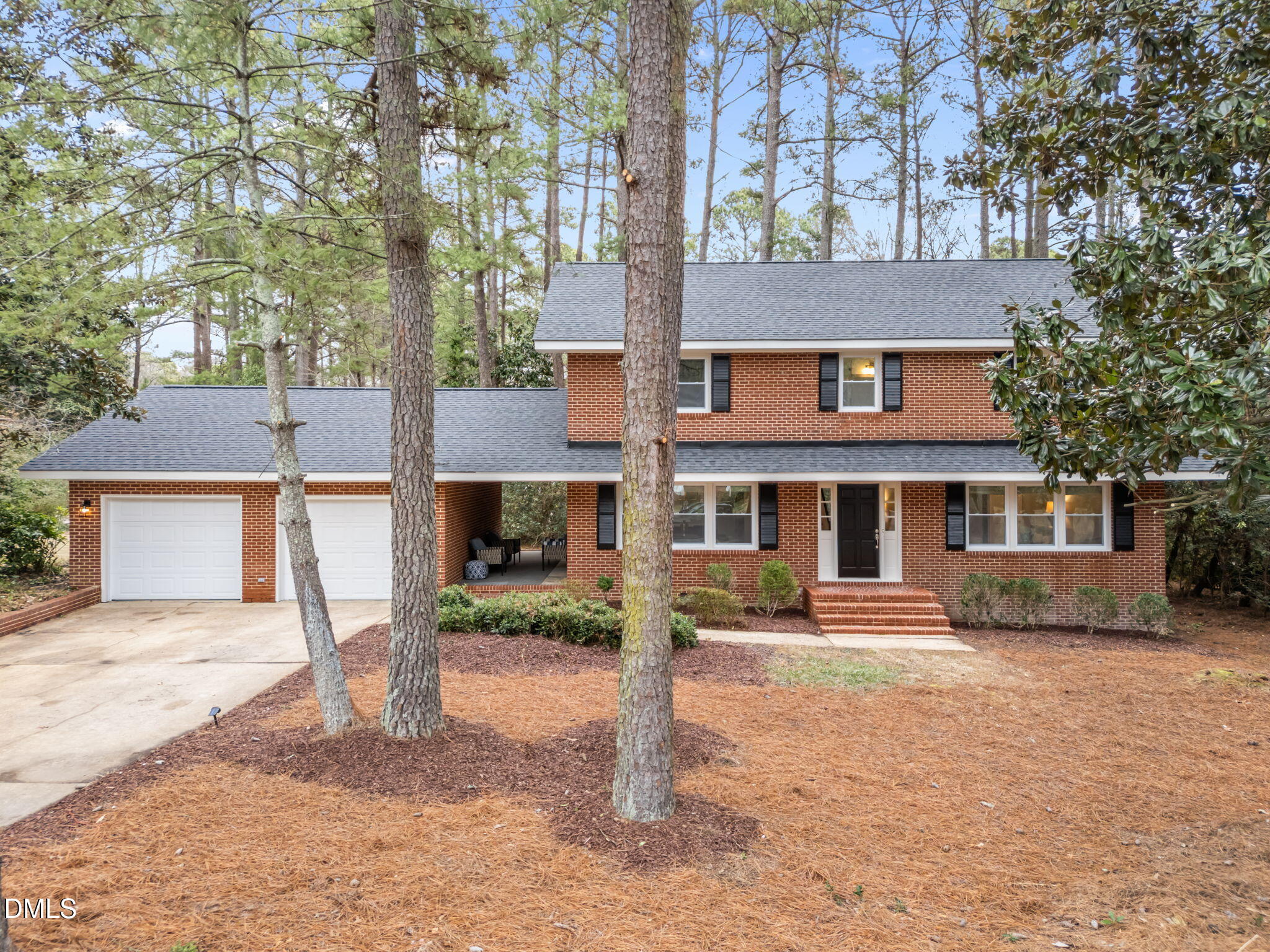1001 Wilshire Drive Property Photo 1