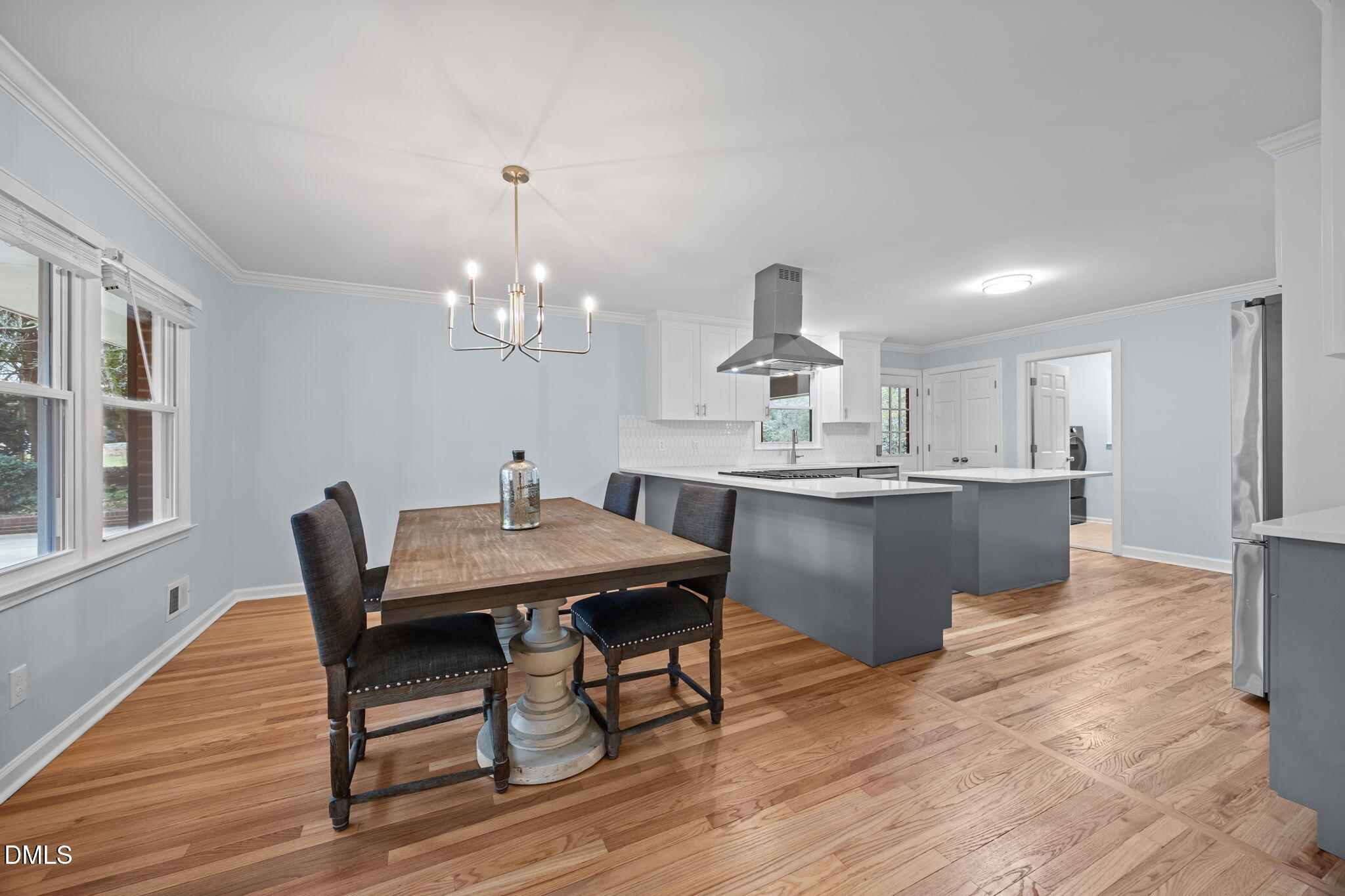 1001 Wilshire Drive Property Photo 8