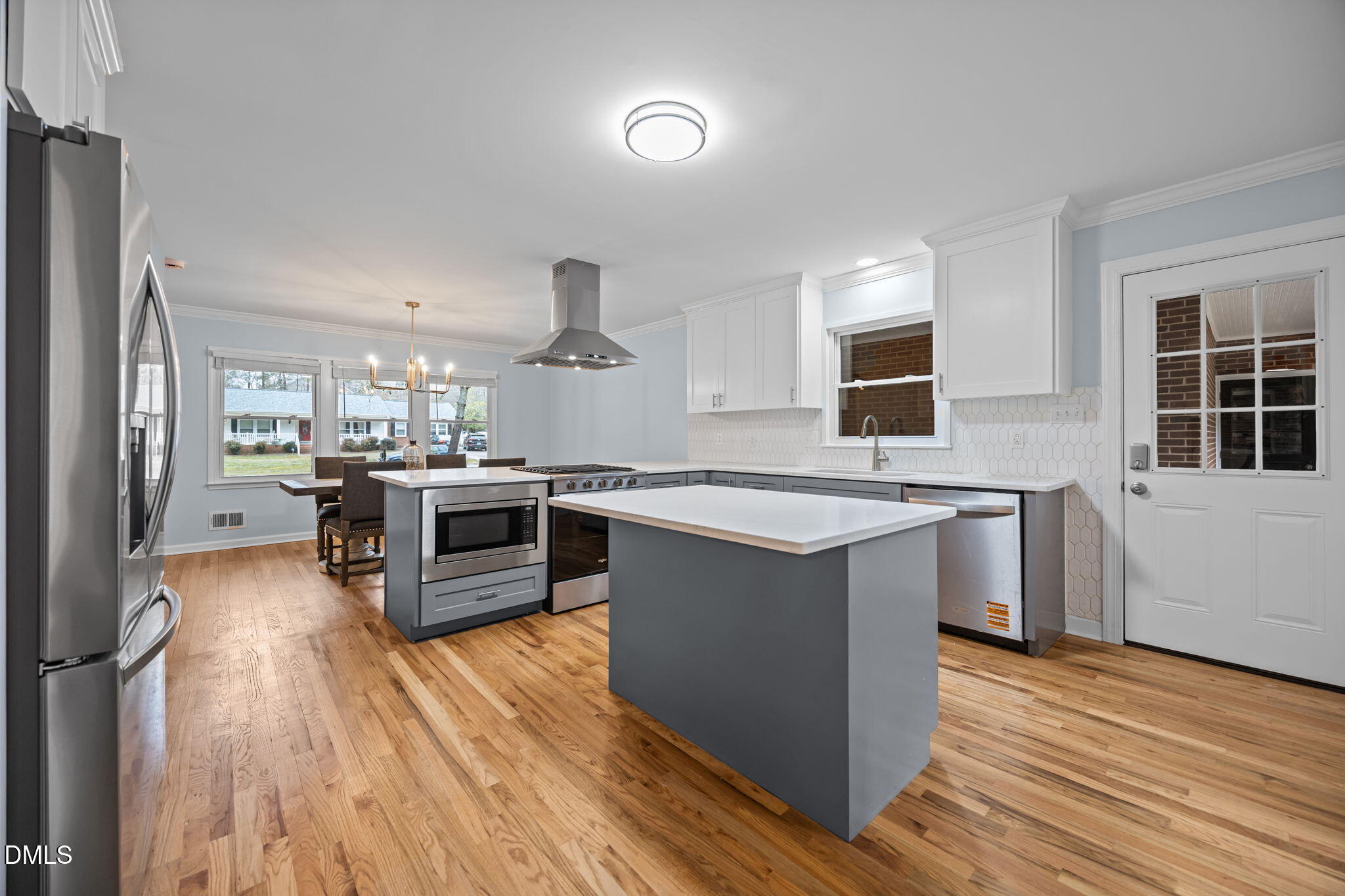 1001 Wilshire Drive Property Photo 14