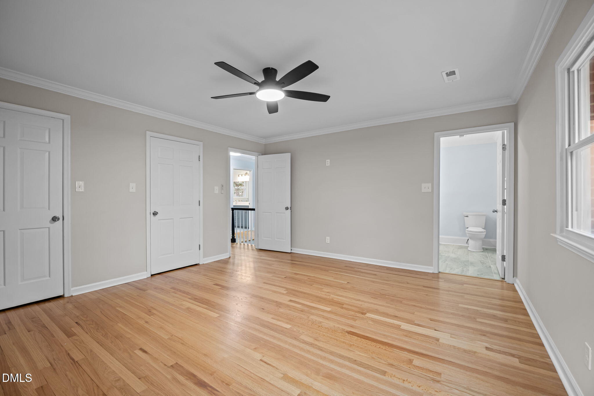 1001 Wilshire Drive Property Photo 26