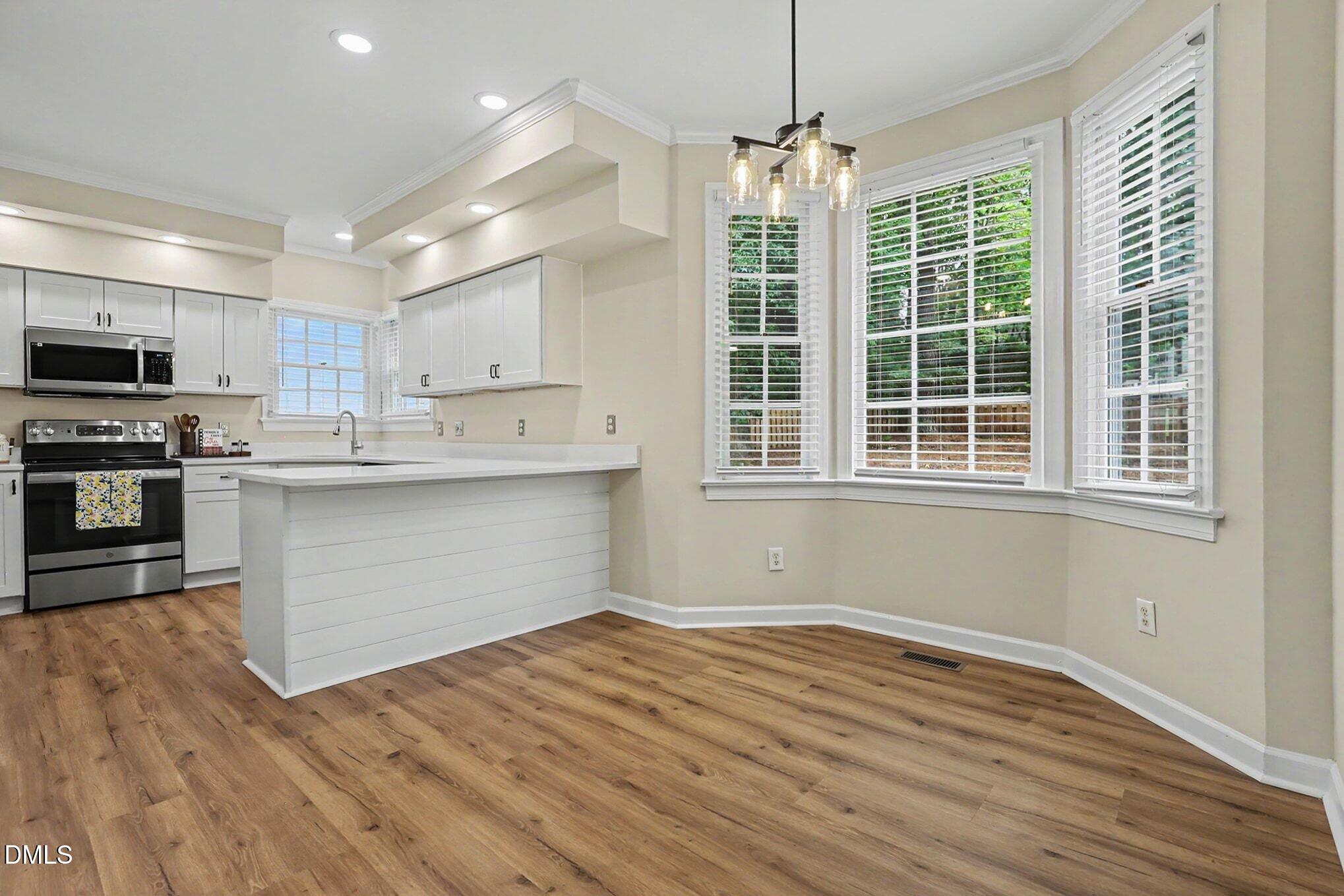 202 Park Valley Lane Property Photo 11