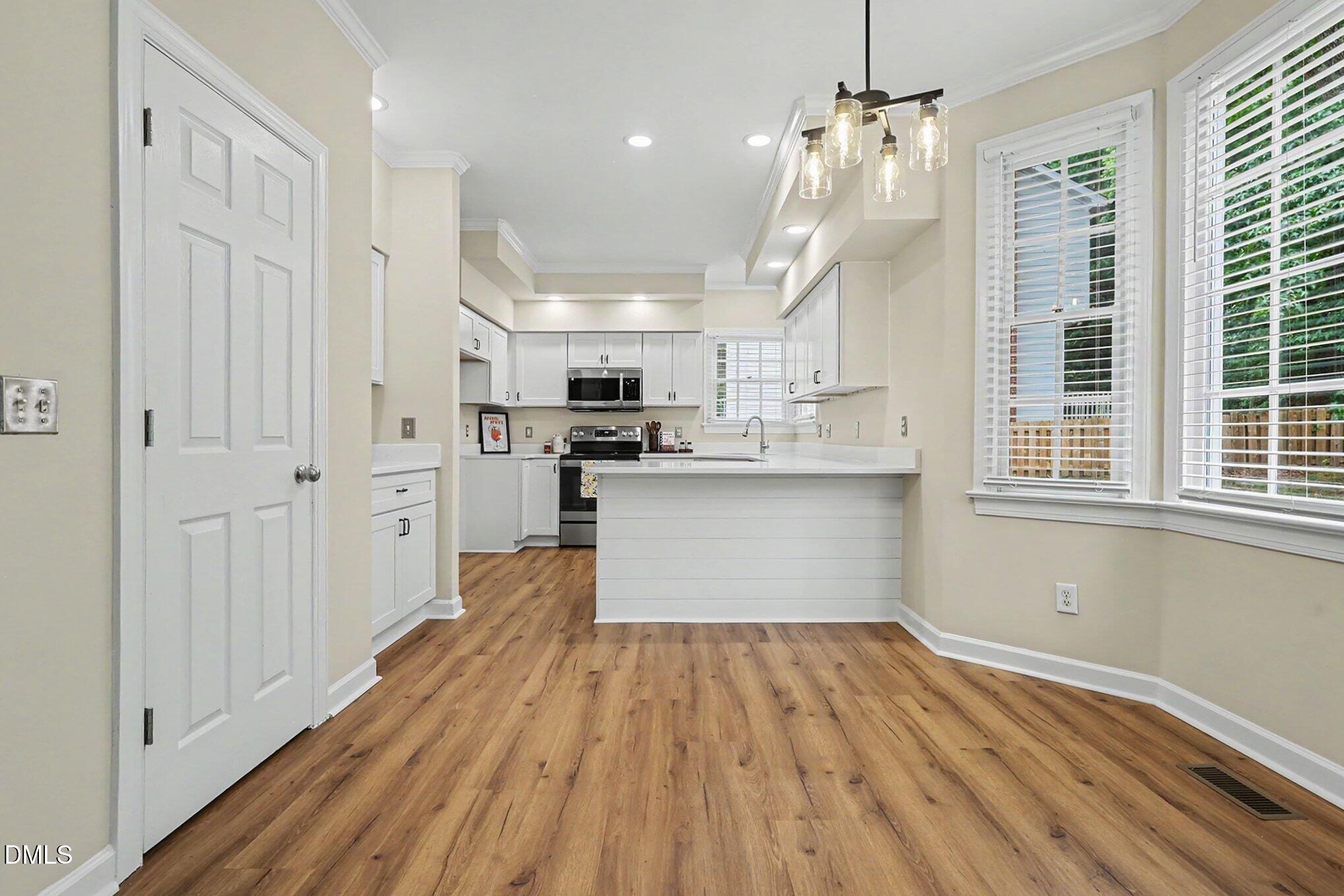 202 Park Valley Lane Property Photo 12