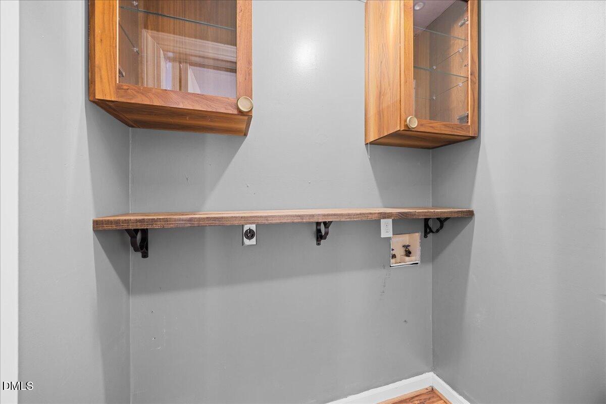 4404 Lancashire Drive Property Photo 14
