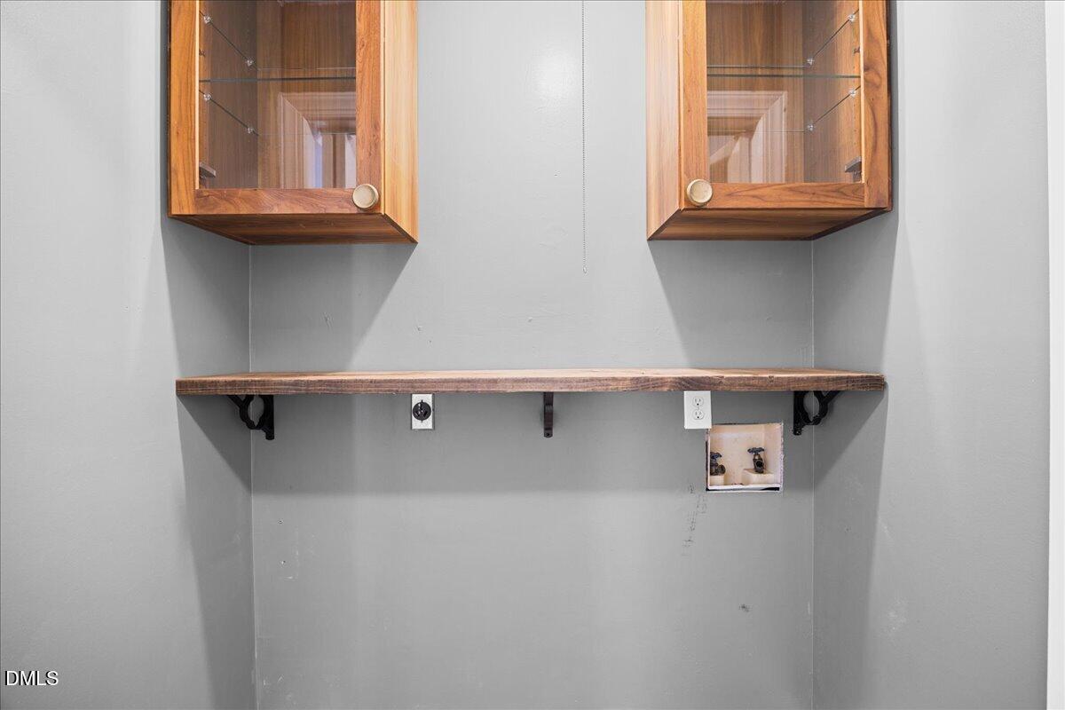 4404 Lancashire Drive Property Photo 15