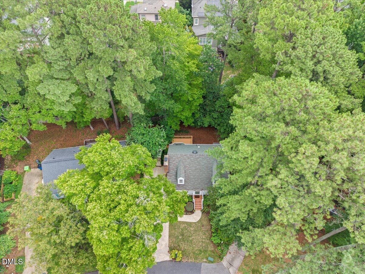 4404 Lancashire Drive Property Photo 34