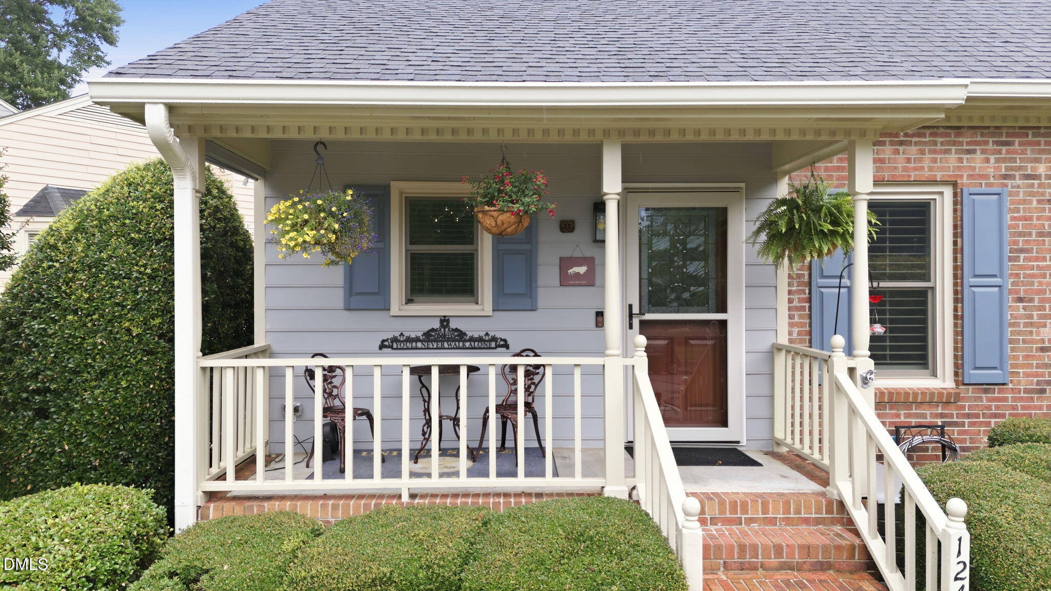1244 Shadowbark Court Property Photo 3