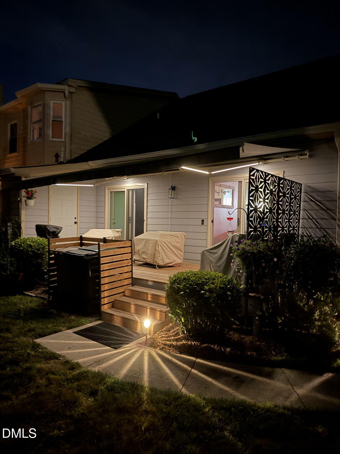 1244 Shadowbark Court Property Photo 32