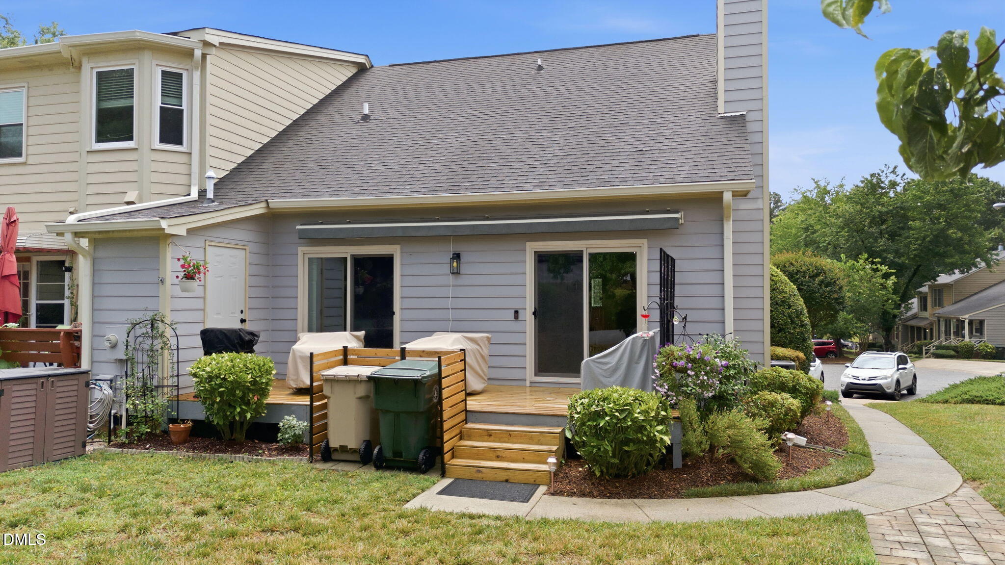 1244 Shadowbark Court Property Photo 34