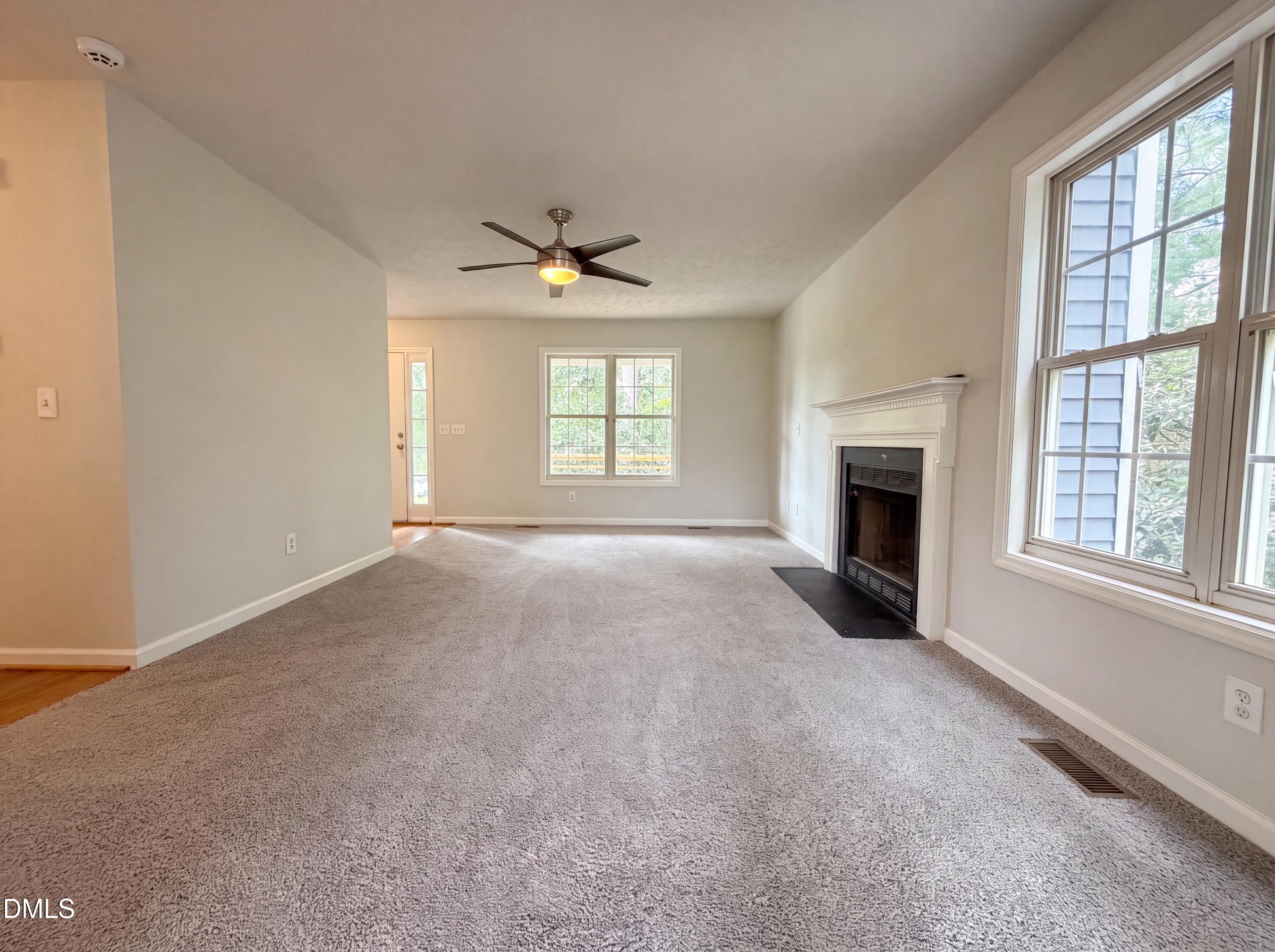 819 Sunrise Drive Property Photo 5