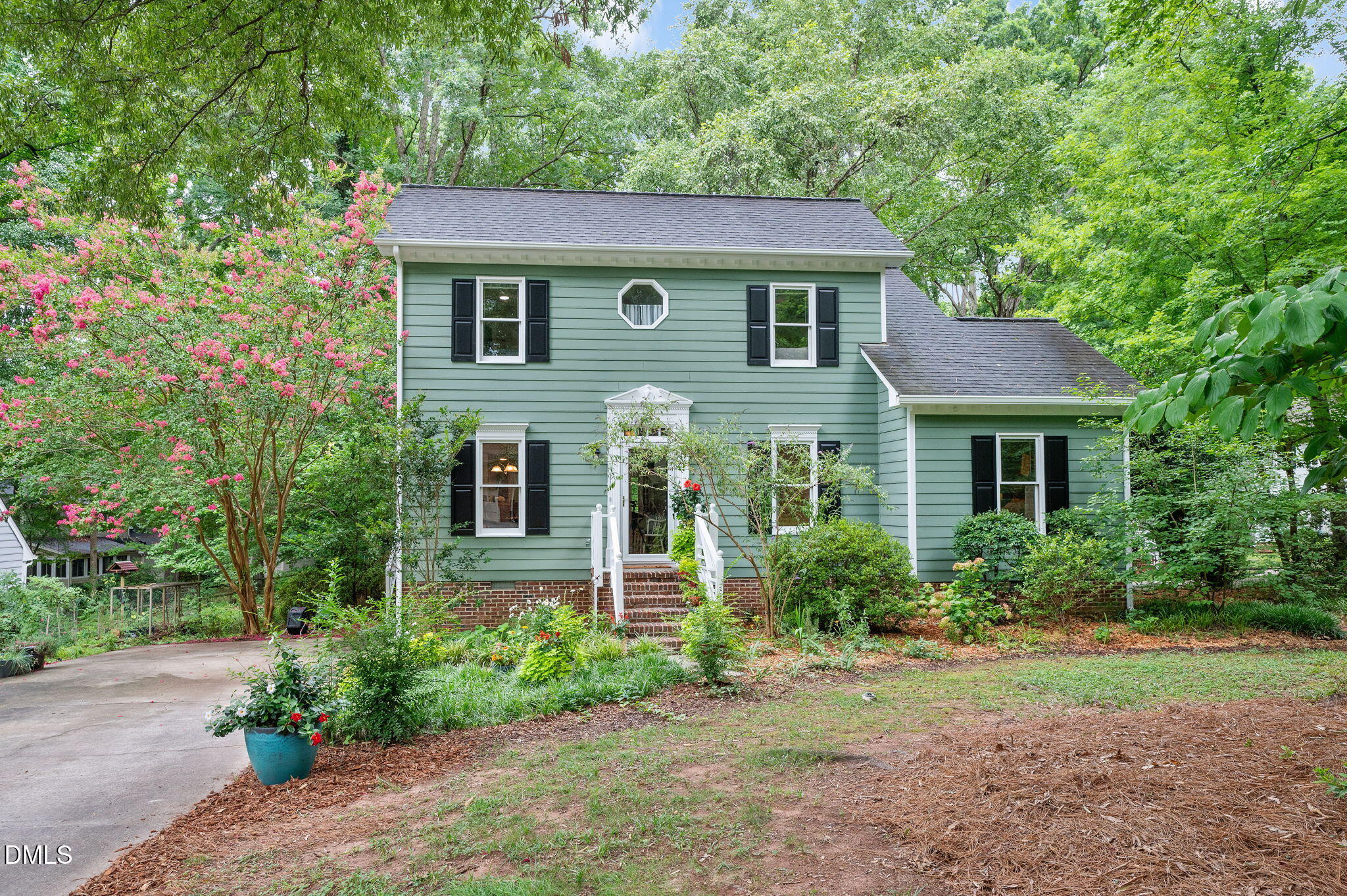 7 Fox Chase Lane Property Photo 1