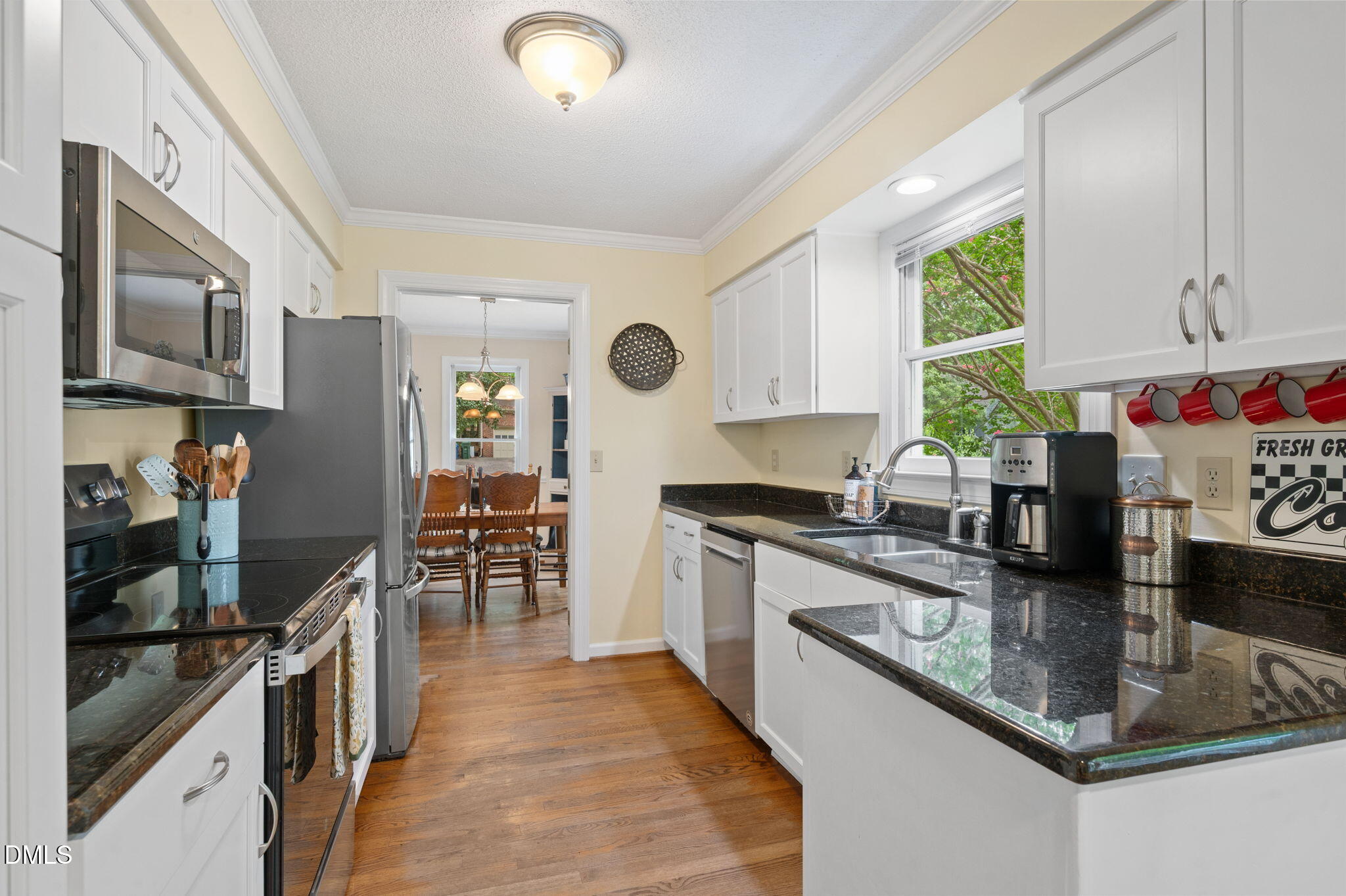 7 Fox Chase Lane Property Photo 11