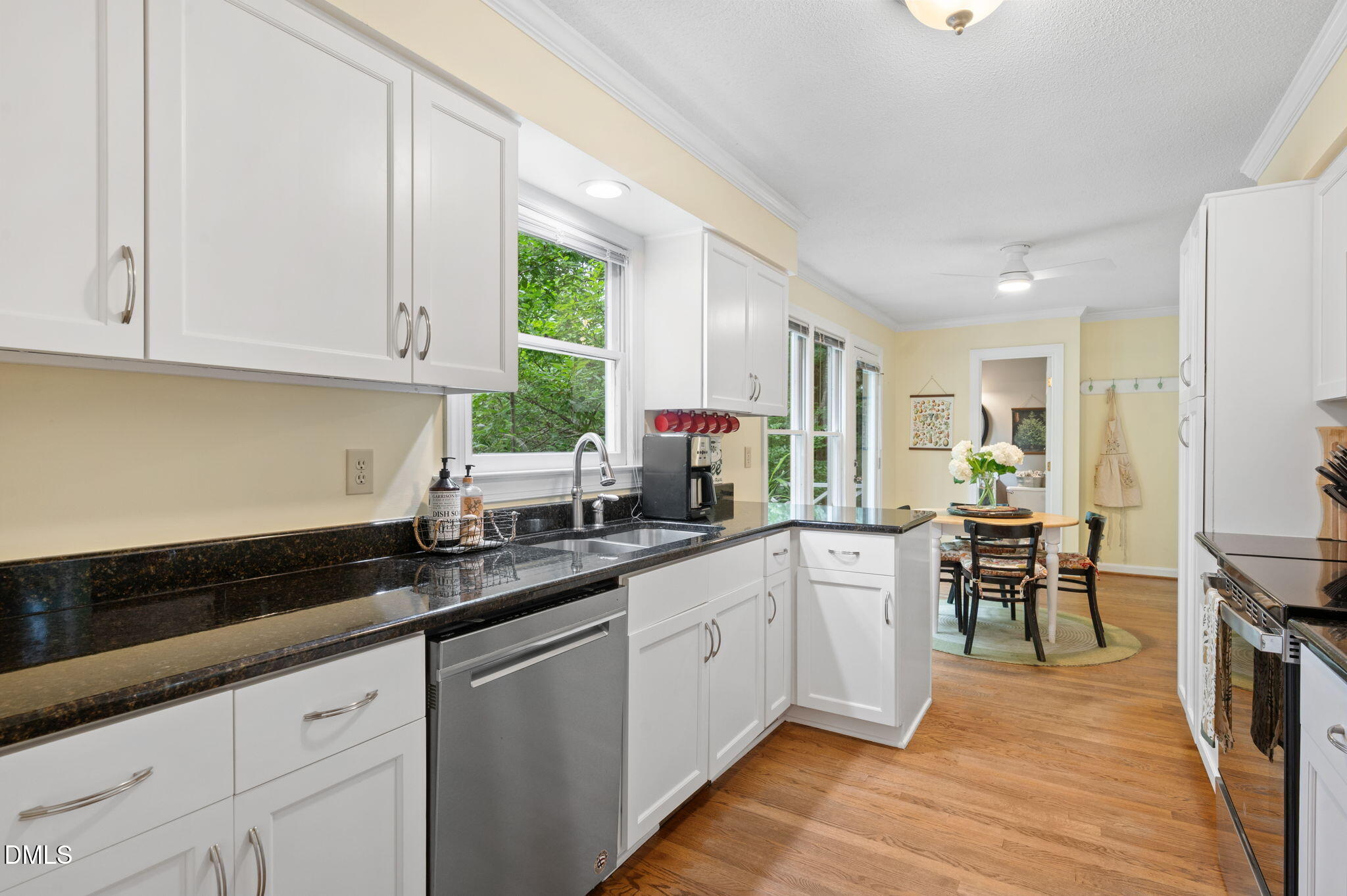 7 Fox Chase Lane Property Photo 12