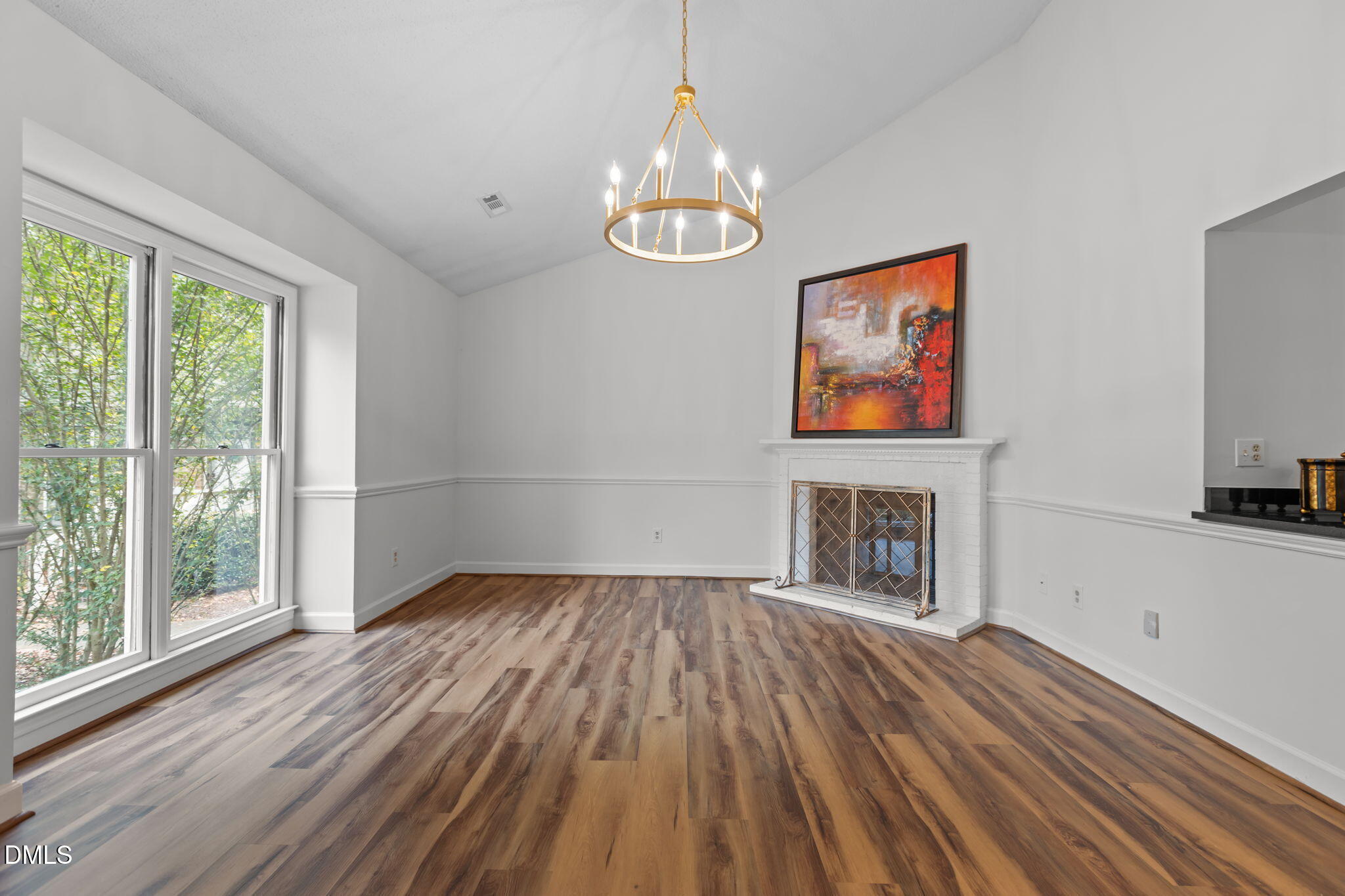 500 W Woodcroft Parkway 18c Property Photo 4