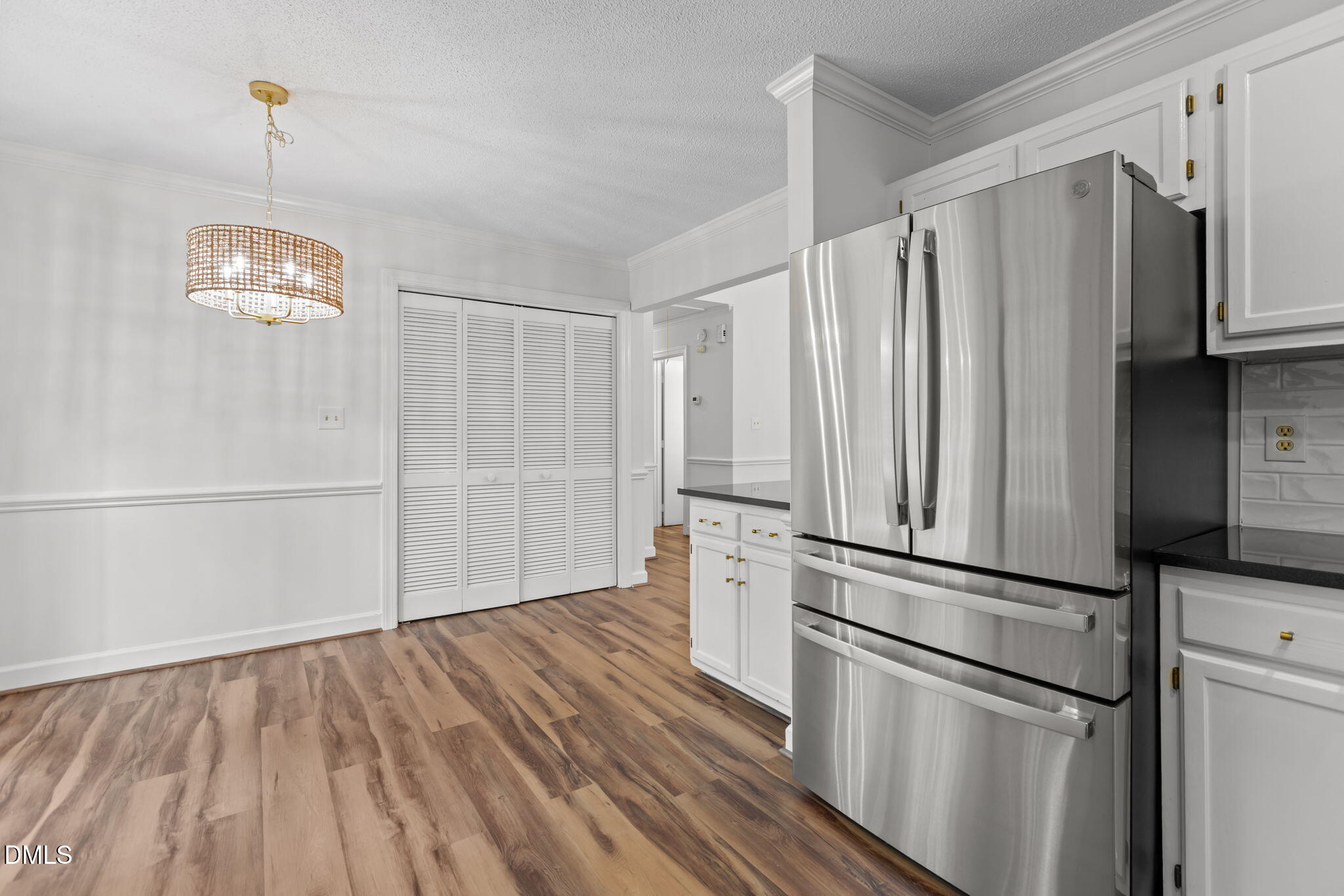 500 W Woodcroft Parkway 18c Property Photo 15