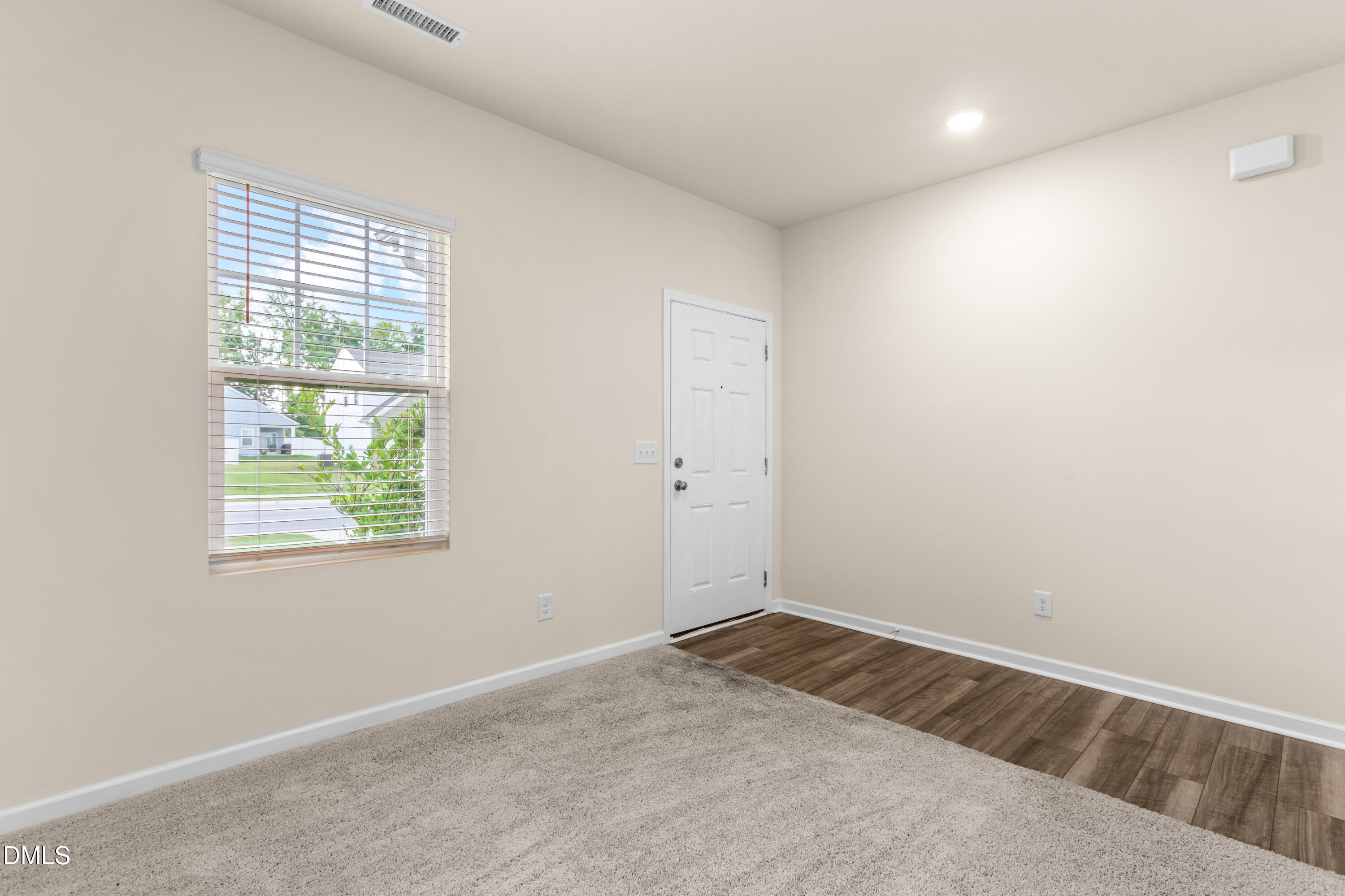 932 Berkeley Glen Road Property Photo 4