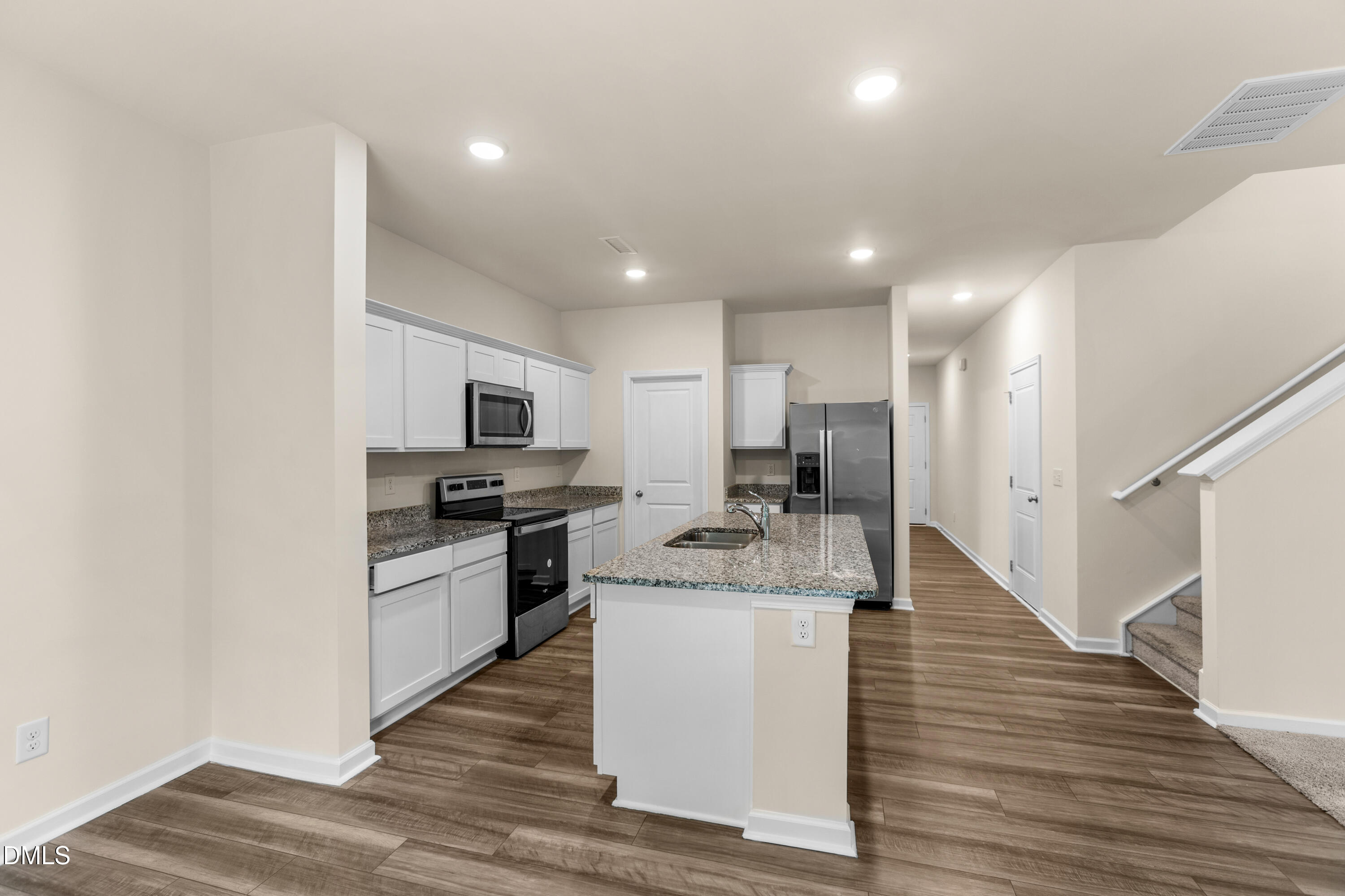 932 Berkeley Glen Road Property Photo 15